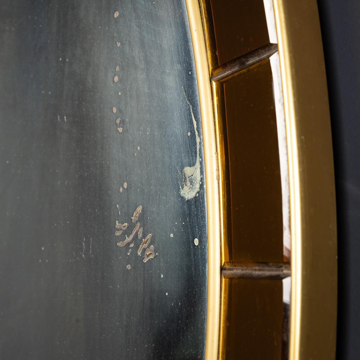 Miroir ovale italien du 20ème siècle en laiton et verre par Cristal Arte, vers 1950 en vente 7
