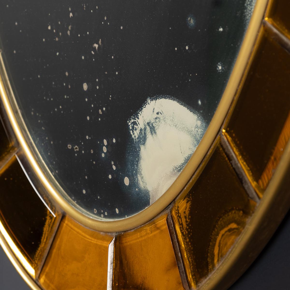 Miroir ovale italien du 20ème siècle en laiton et verre par Cristal Arte, vers 1950 en vente 8