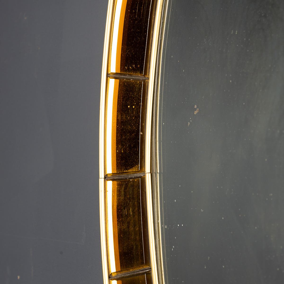 Miroir ovale italien du 20ème siècle en laiton et verre par Cristal Arte, vers 1950 en vente 10
