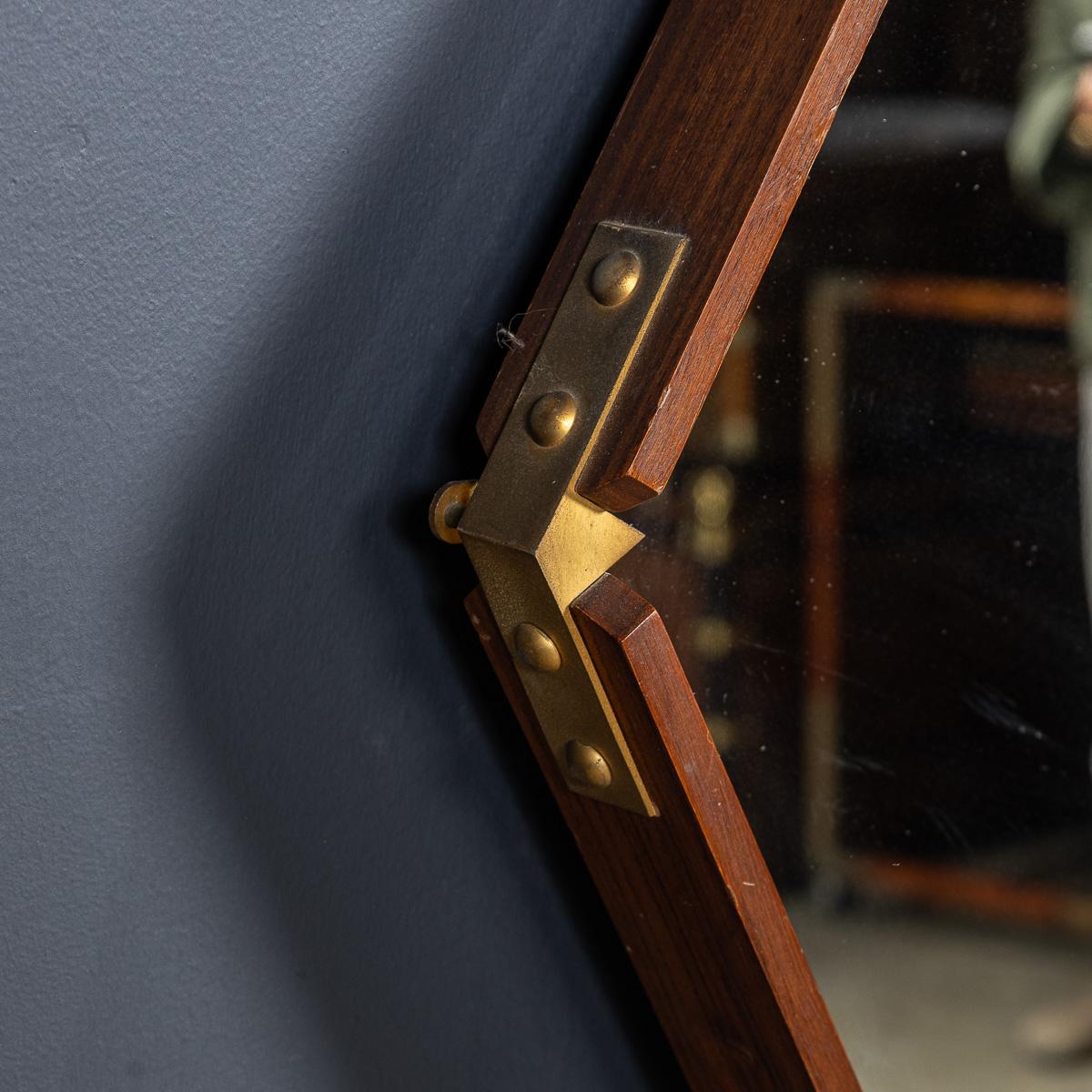 Miroir hexagonal italien du 20e siècle en laiton et Wood C.C. en vente 3