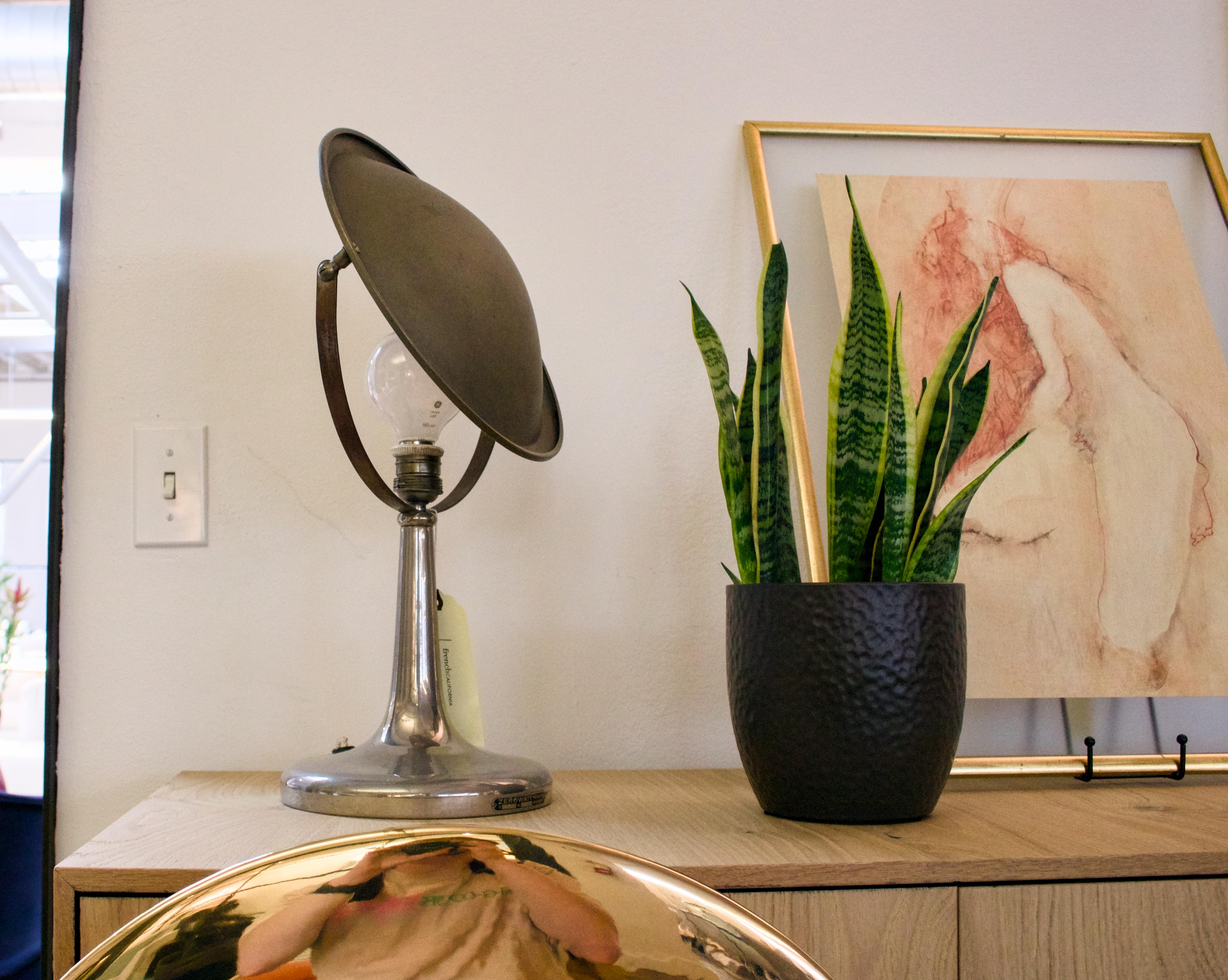Modern Zerowatt PTC lamp, 1950s Italian modernist For Sale