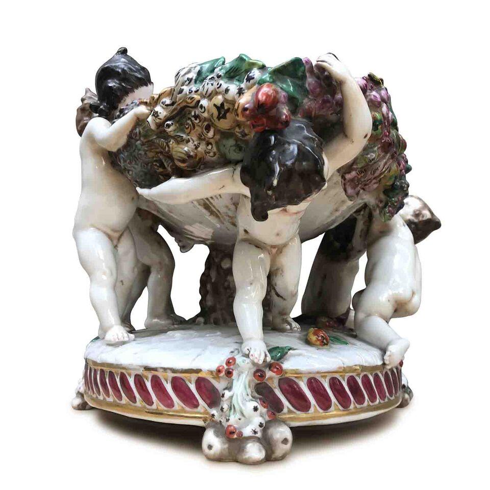 20th Century Italian Capodimonte Oval Centerpiece with Putti and Fruit 11