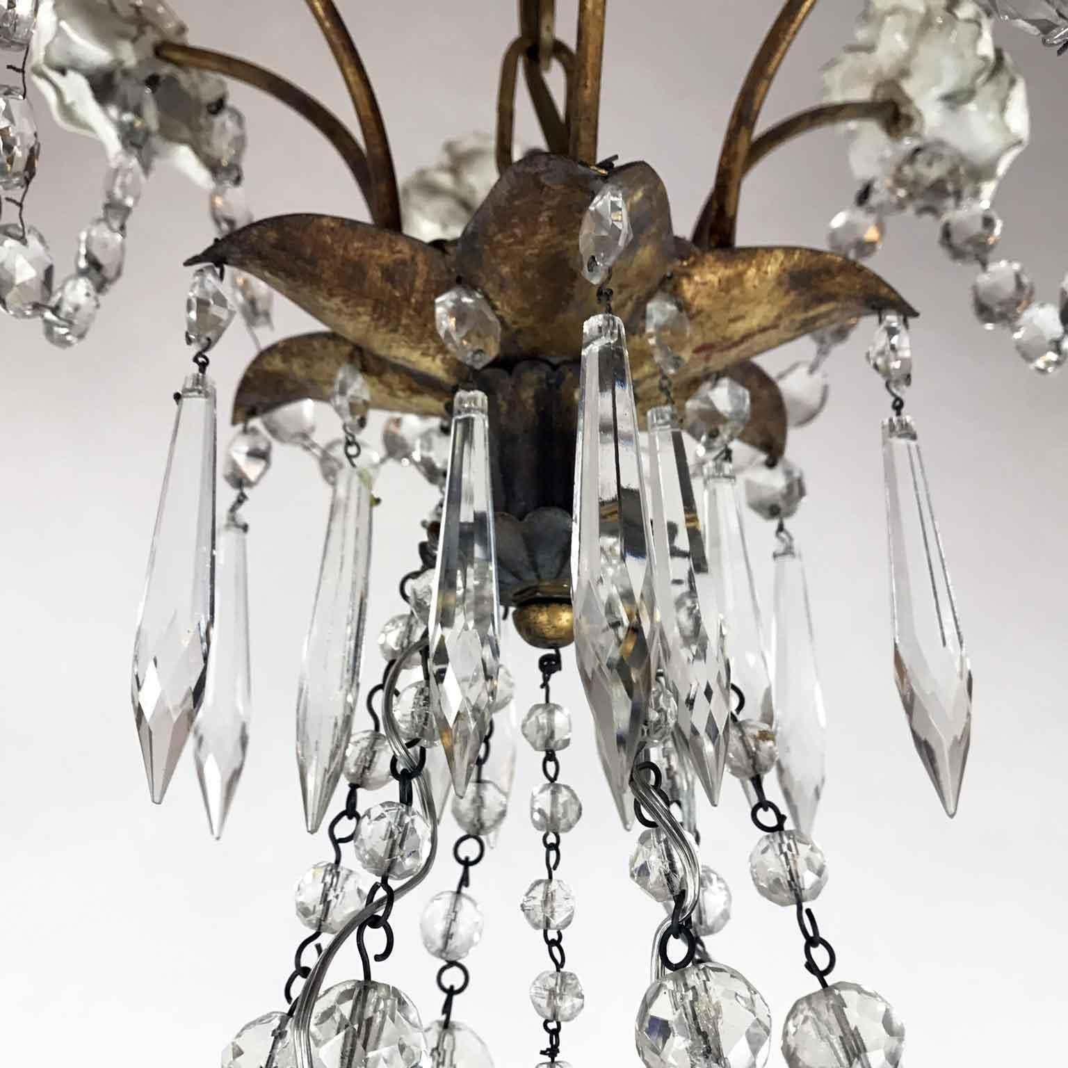 20th Century Italian Capodimonte White Porcelain Chandelier with Putti 8