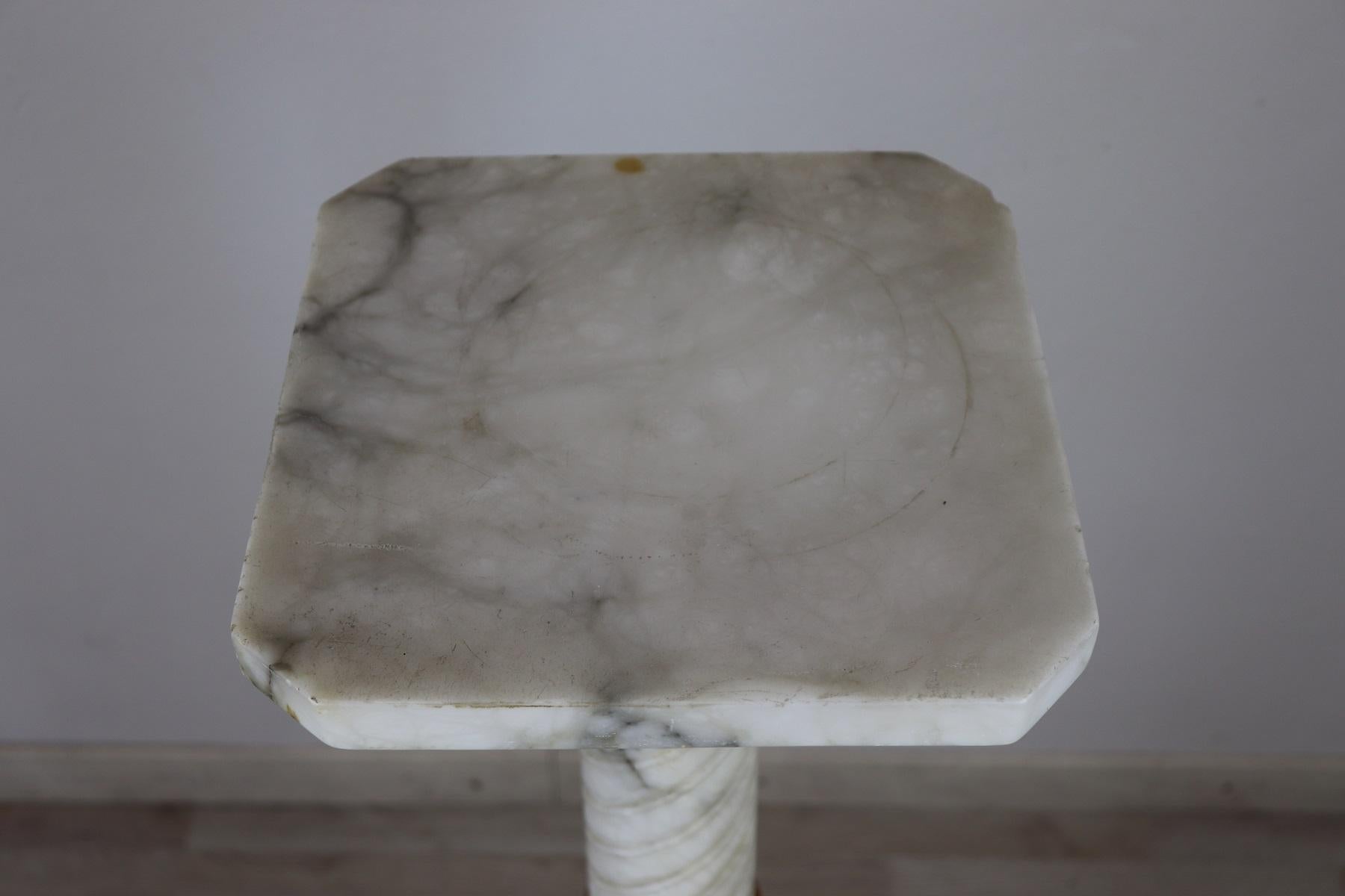 Beautiful tortile column in white and orange Italian Carrara marble, circa 1950s.