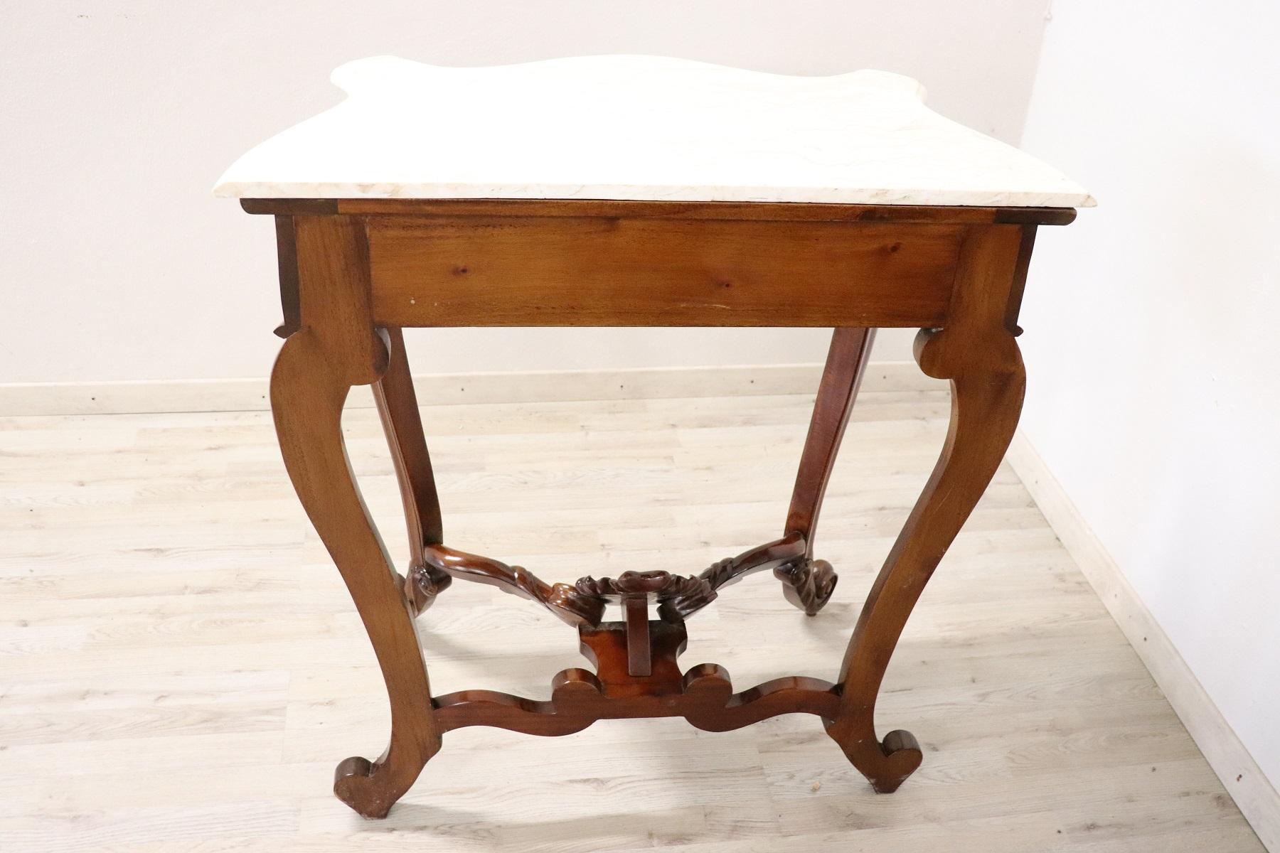 20th Century Italian Carved Walnut Louis Philippe Console Table with Marble Top In Excellent Condition In Casale Monferrato, IT