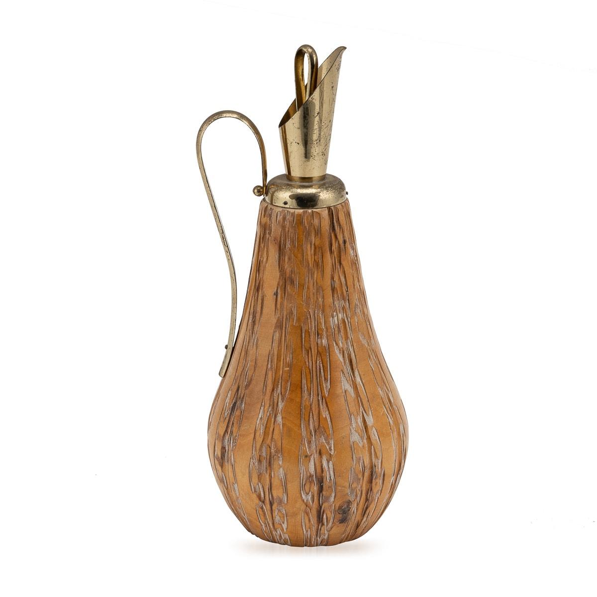 Mid-Century Modern 20th Century Italian Carved Wood Flask By Aldo Tura For Macabo c.1960 For Sale
