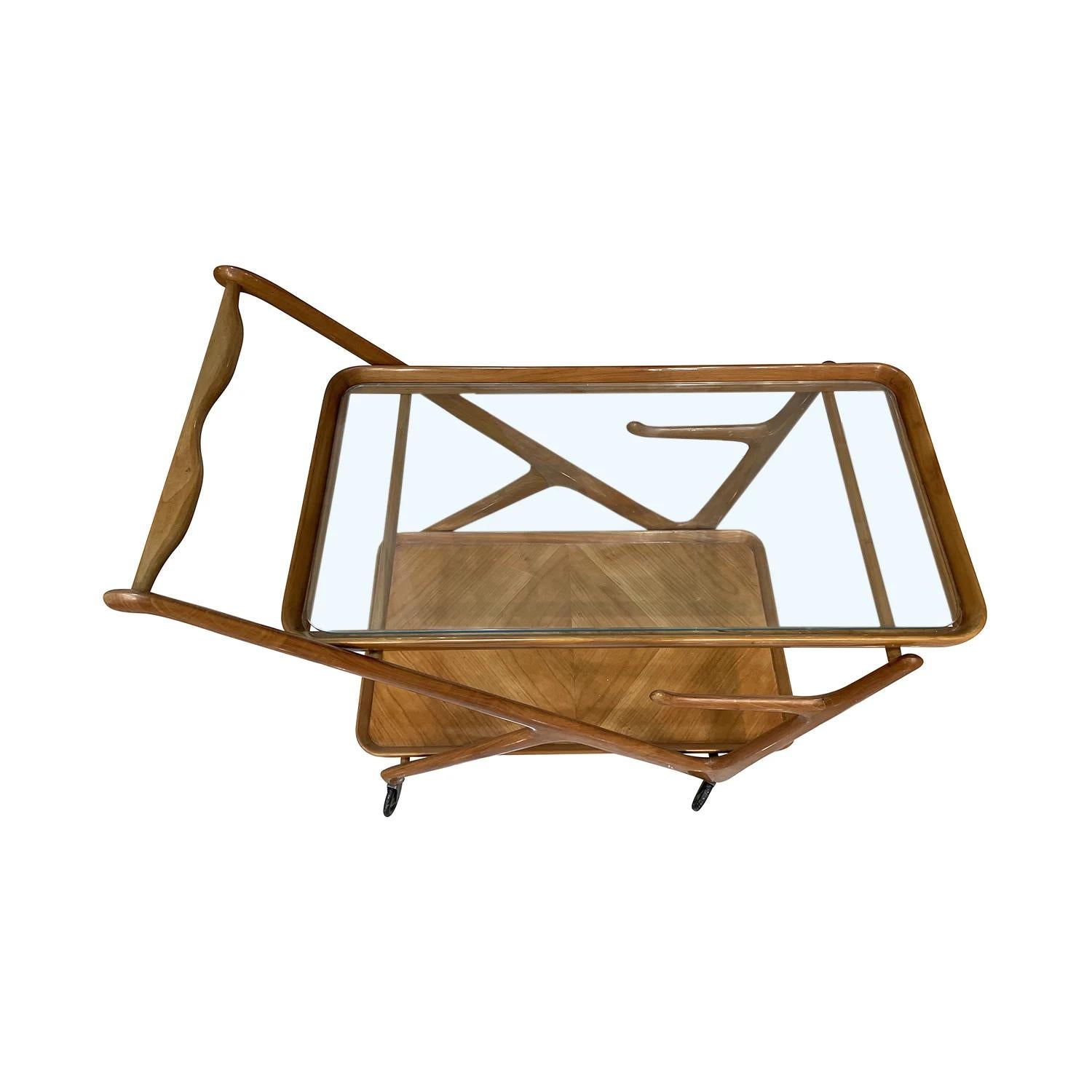 Polished 20th Century Italian Cassina Walnut Bar Cart, Tea Trolley by Cesare Lacca For Sale