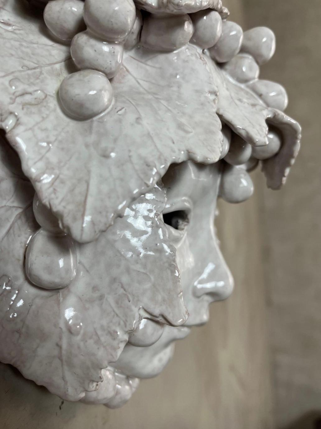Metà XX secolo Maschera di Bacco in ceramica italiana del XX secolo, anni '50 in vendita