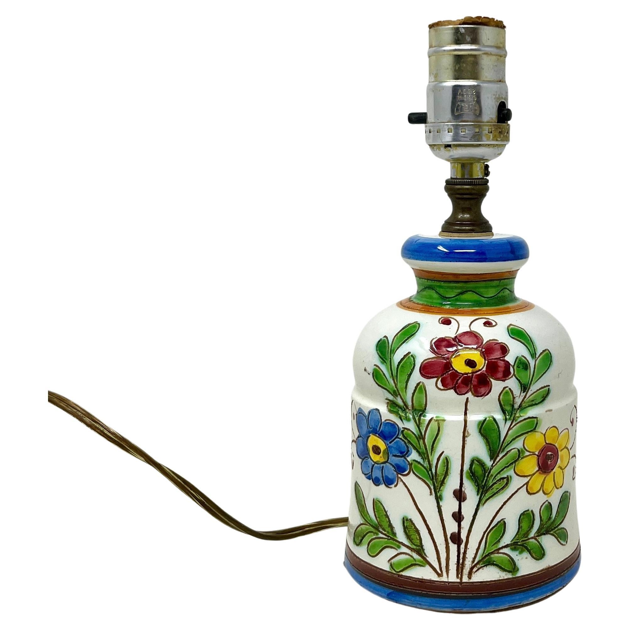 20th Century Italian Ceramic Hand-painted Petite Lamp, Sgraffitto Floral Design For Sale