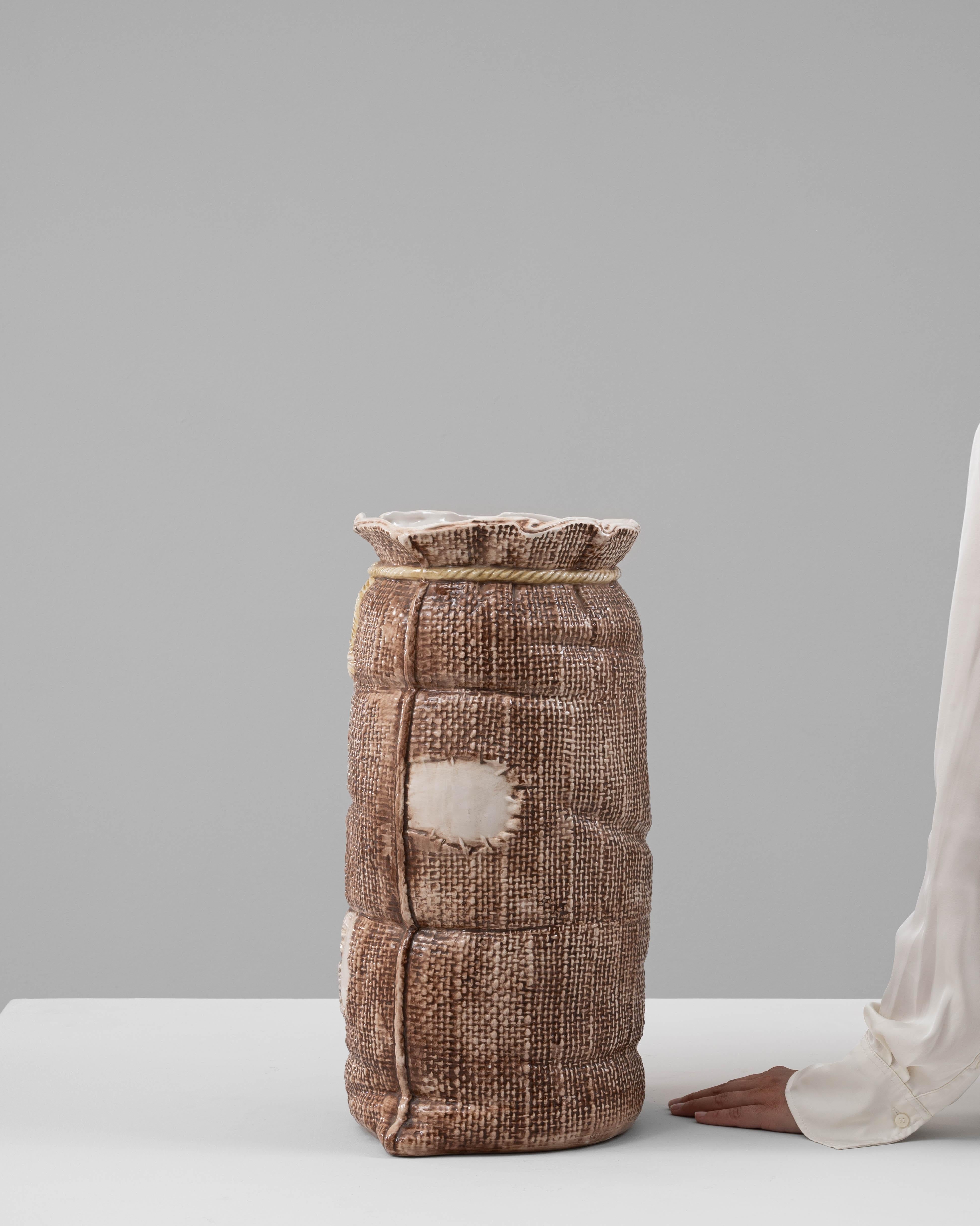 20th Century Italian Ceramic Vase For Sale 2