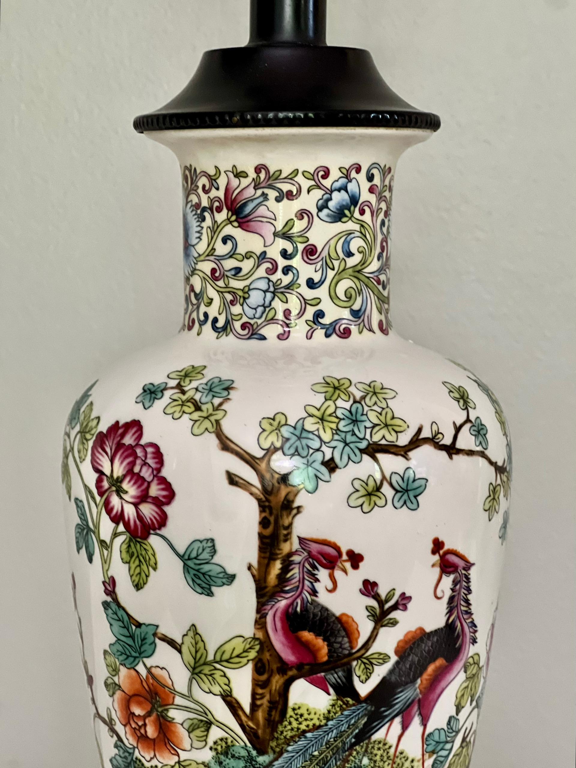 20th Century Italian Chinoiserie White Porcelain Table Lamps with Peacock Birds For Sale 6
