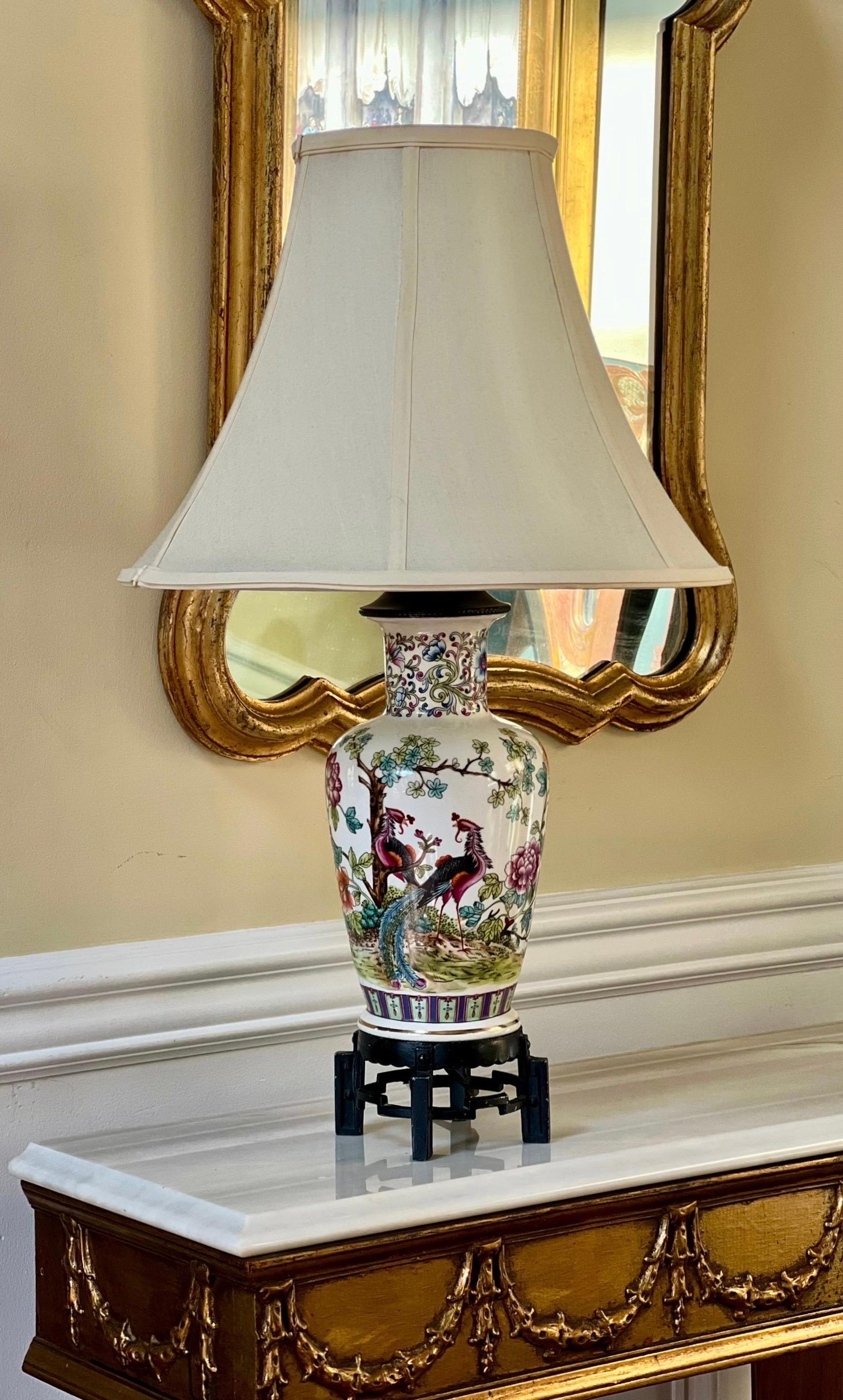 20th Century Italian Chinoiserie White Porcelain Table Lamps with Peacock Birds For Sale 9