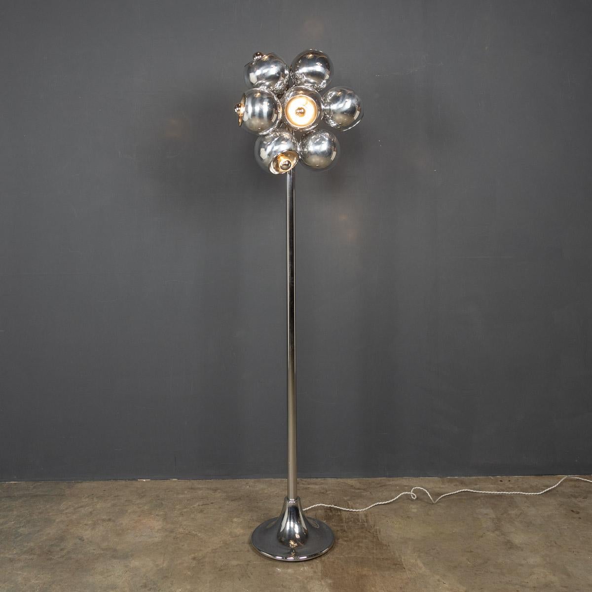 20th Century Italian Chrome Ball Floor Lamp, c.1960 In Good Condition In Royal Tunbridge Wells, Kent