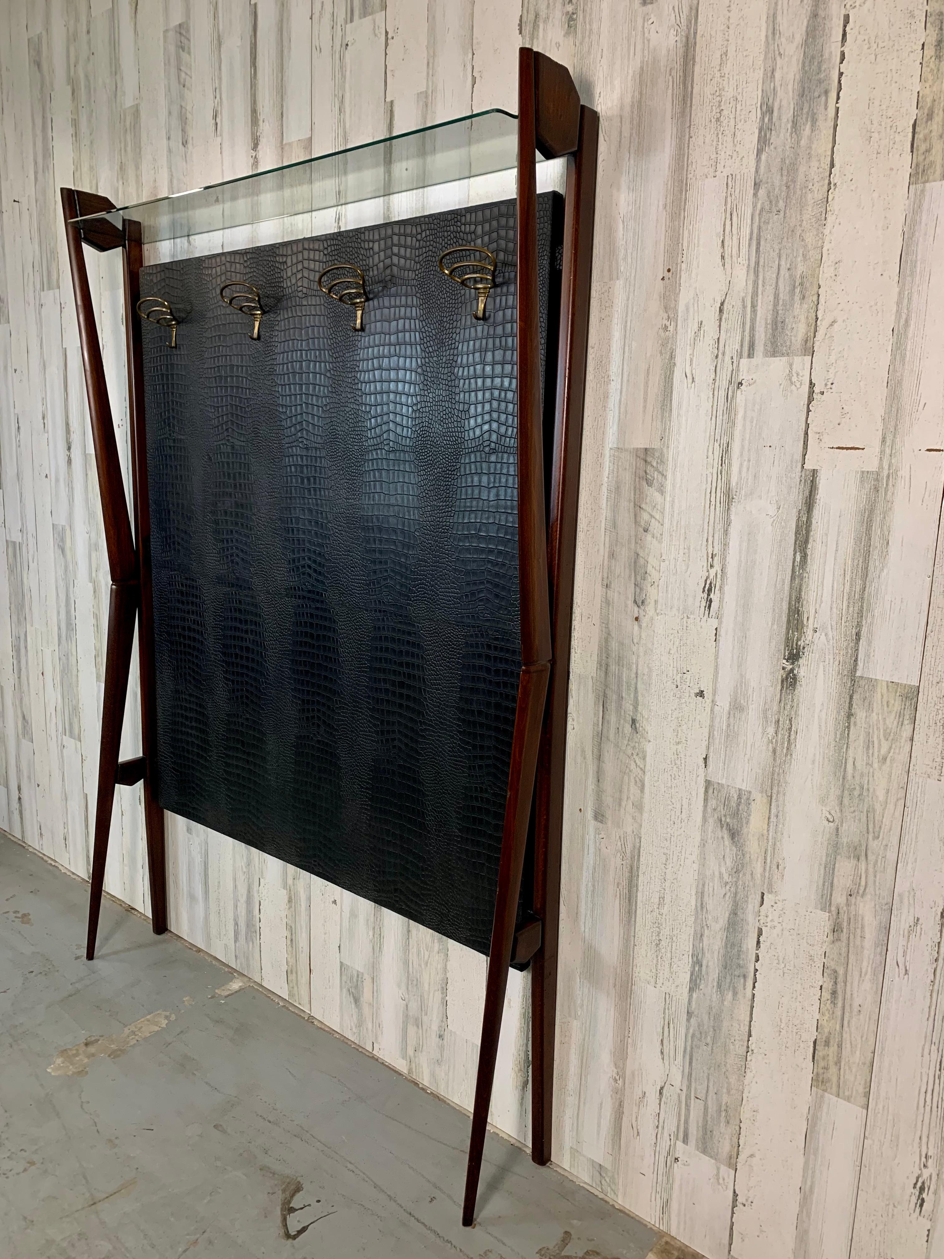 20th Century Italian Coat Rack For Sale 1