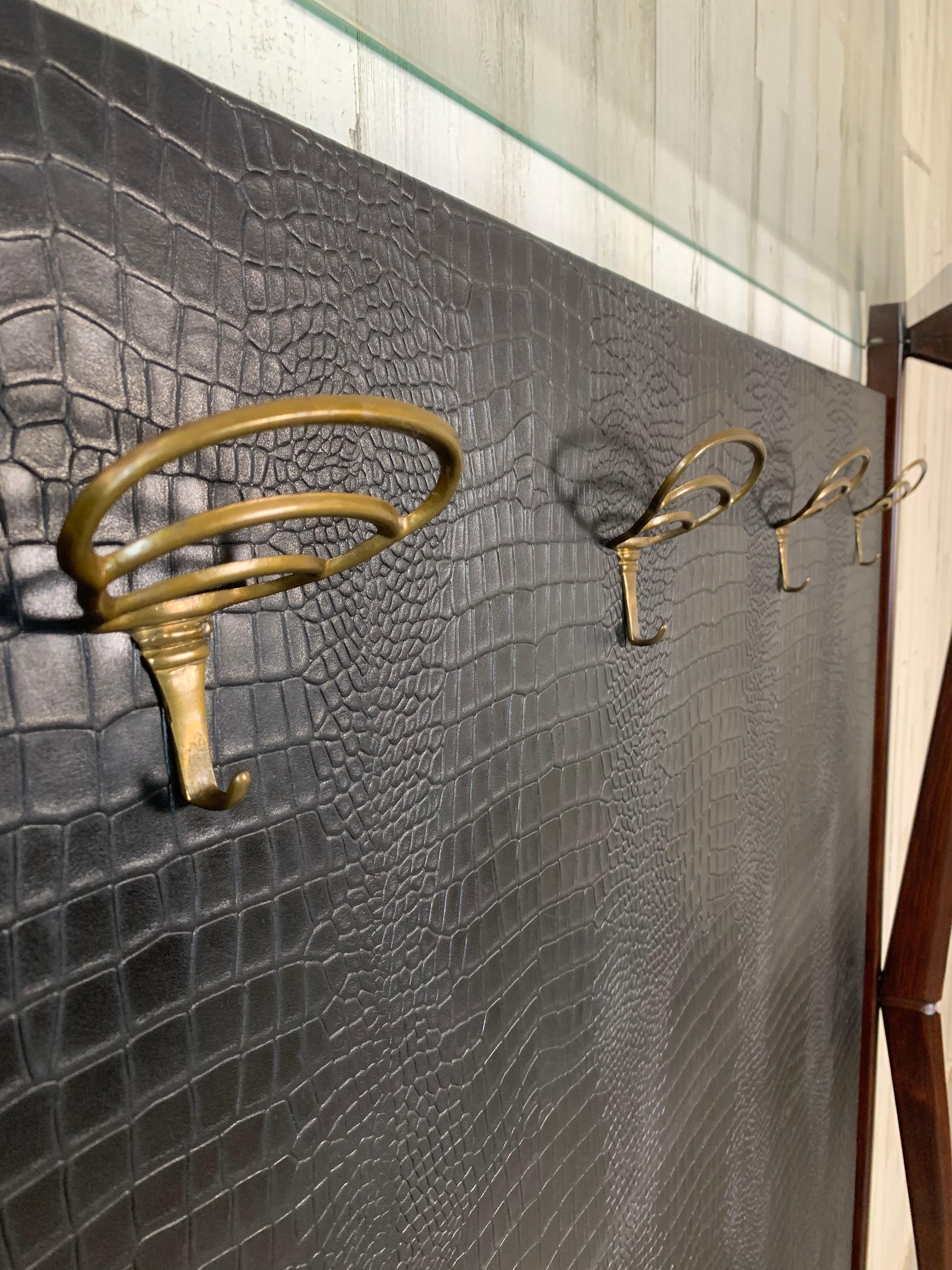 20th Century Italian Coat Rack For Sale 4