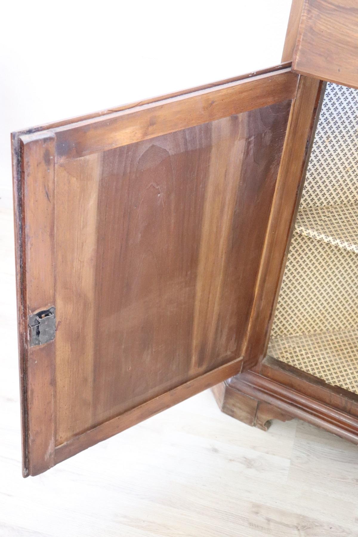 Mid-20th Century 20th Century Italian Corner Cupboard or Corner Cabinet in Walnut Wood For Sale