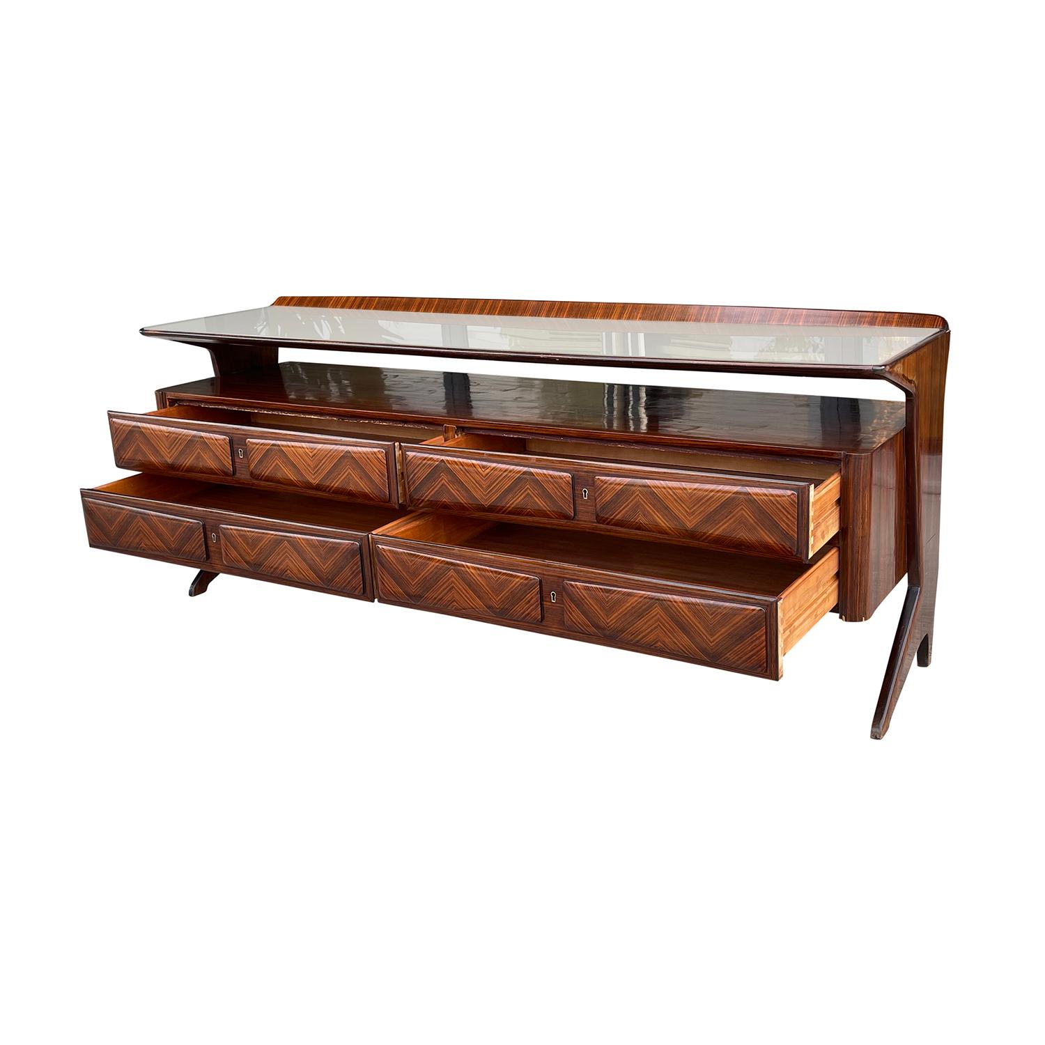 20th Century Italian Vintage Palisanderwood Sideboard by Vittorio Dassi For Sale 5