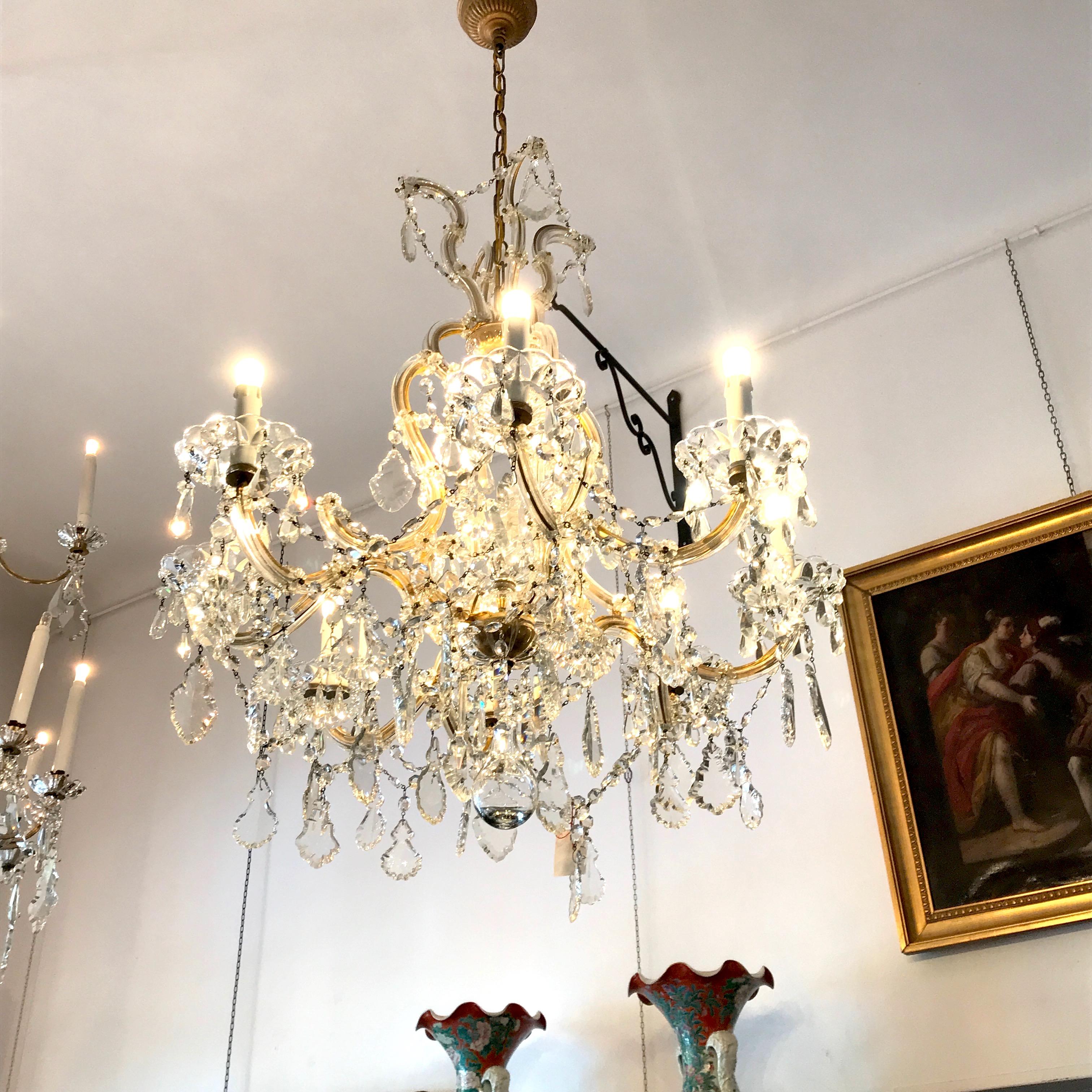 20th Century Italian Crystal Chandelier Maria Theresa Nine-light Pendant In Good Condition In Milan, IT