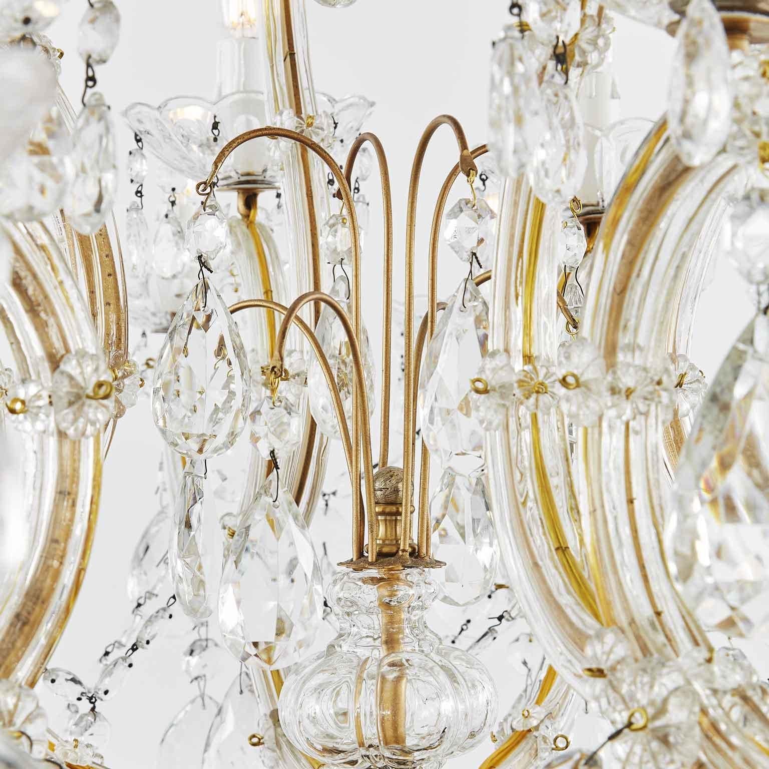 20th Century Italian Crystal Chandelier Maria Therese Twenty One-Light Two-Tier In Good Condition In Milan, IT