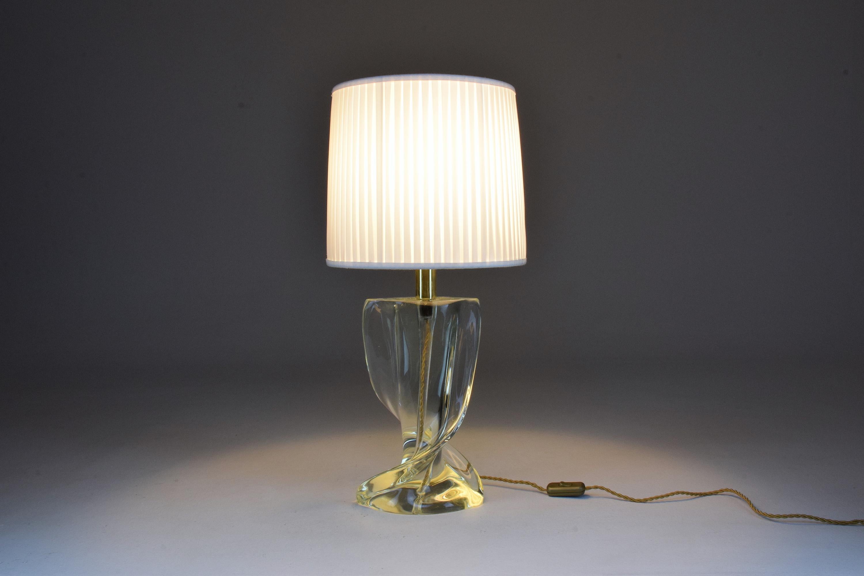 Mid-Century Modern 20th Century Italian Crystal Table Lamp, 1960s