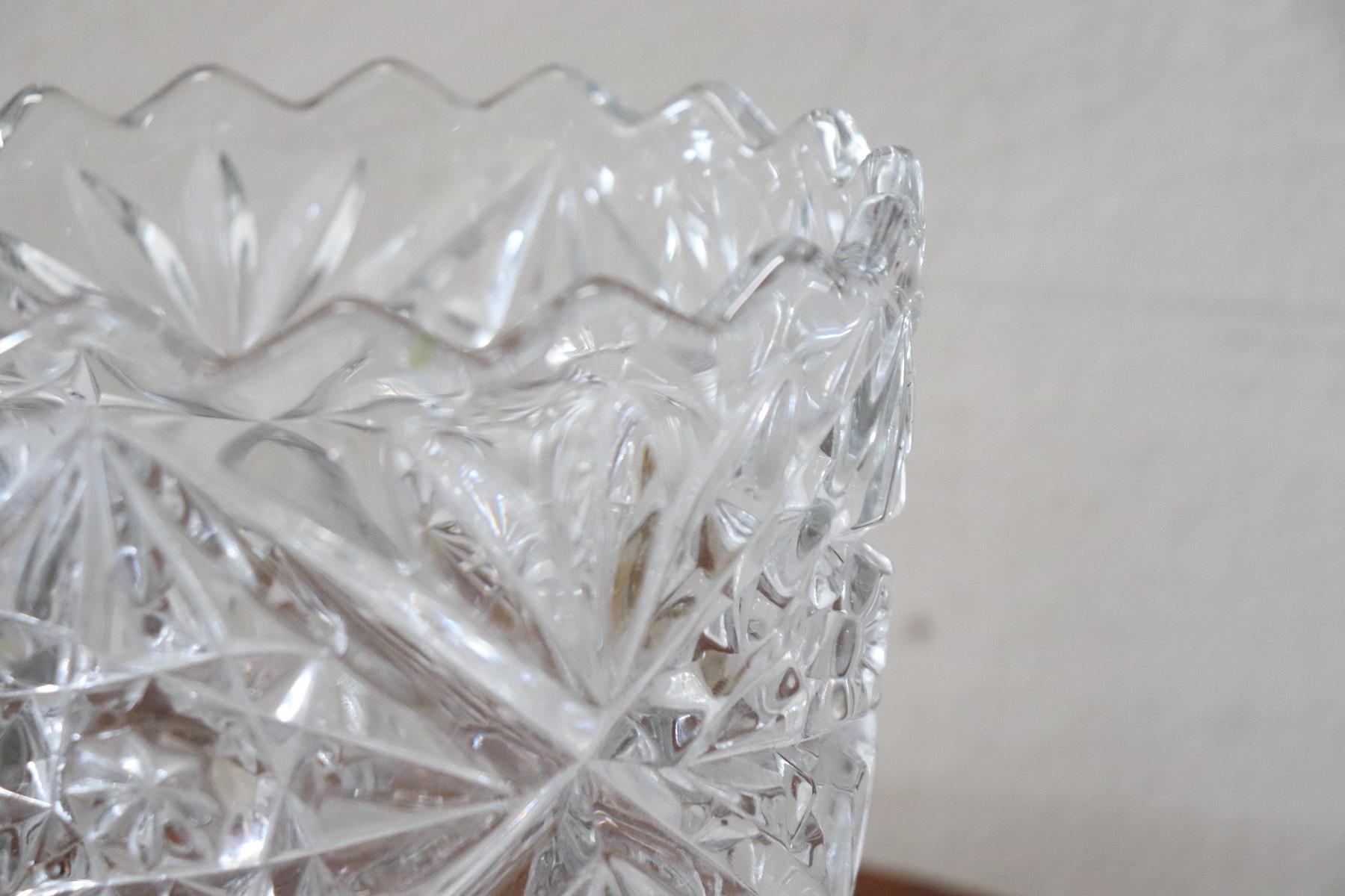 Beautiful large crystal vase. The crystal has a refined workmanship and typical light.