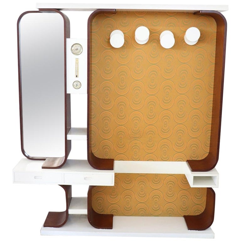 20th Century Italian Design With Clothes Hangers, 1960s For