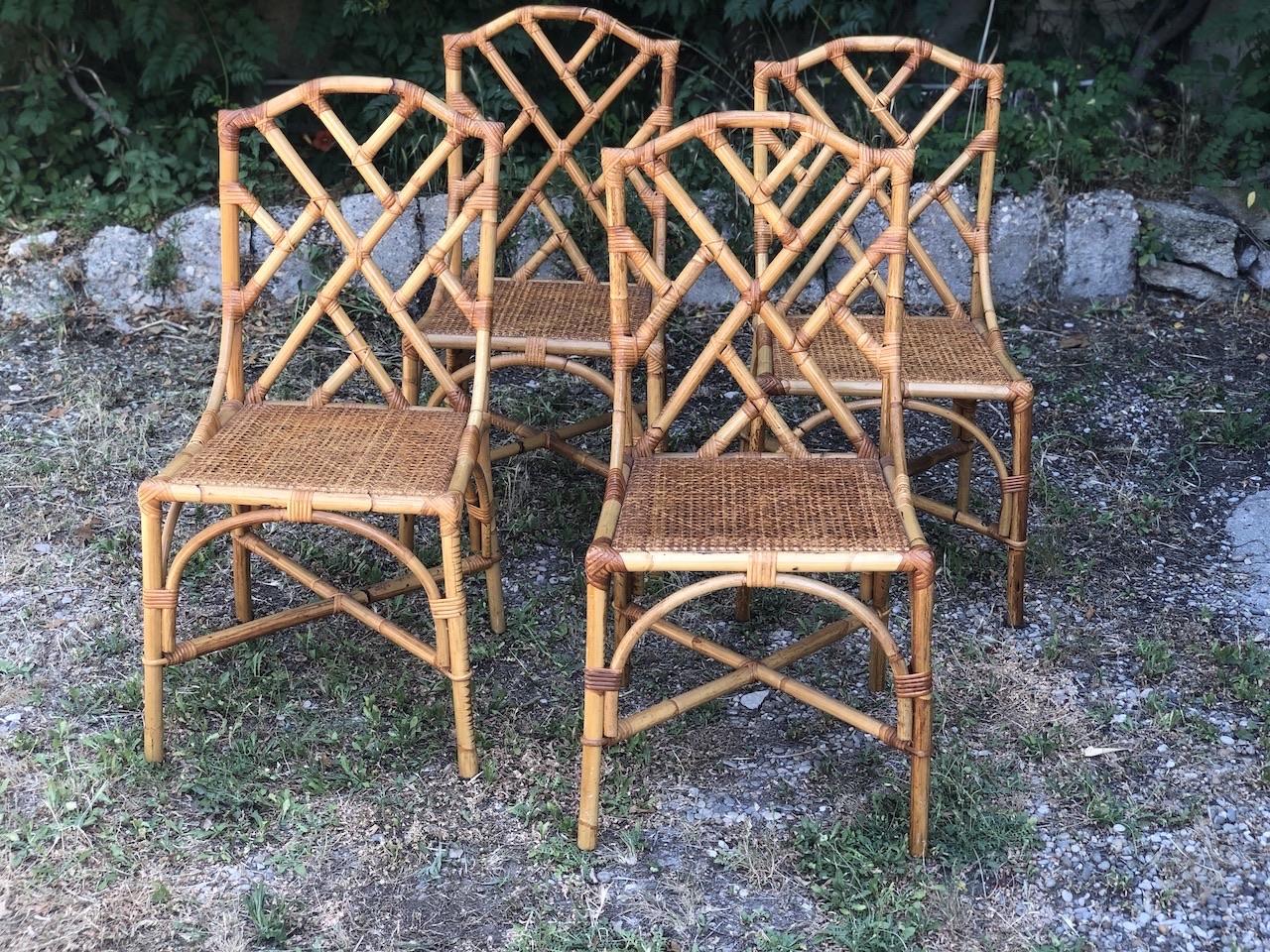 20th Century Italian Design  Extensible Table and Set of 4 Dal Vera Chairs 1970 For Sale 2