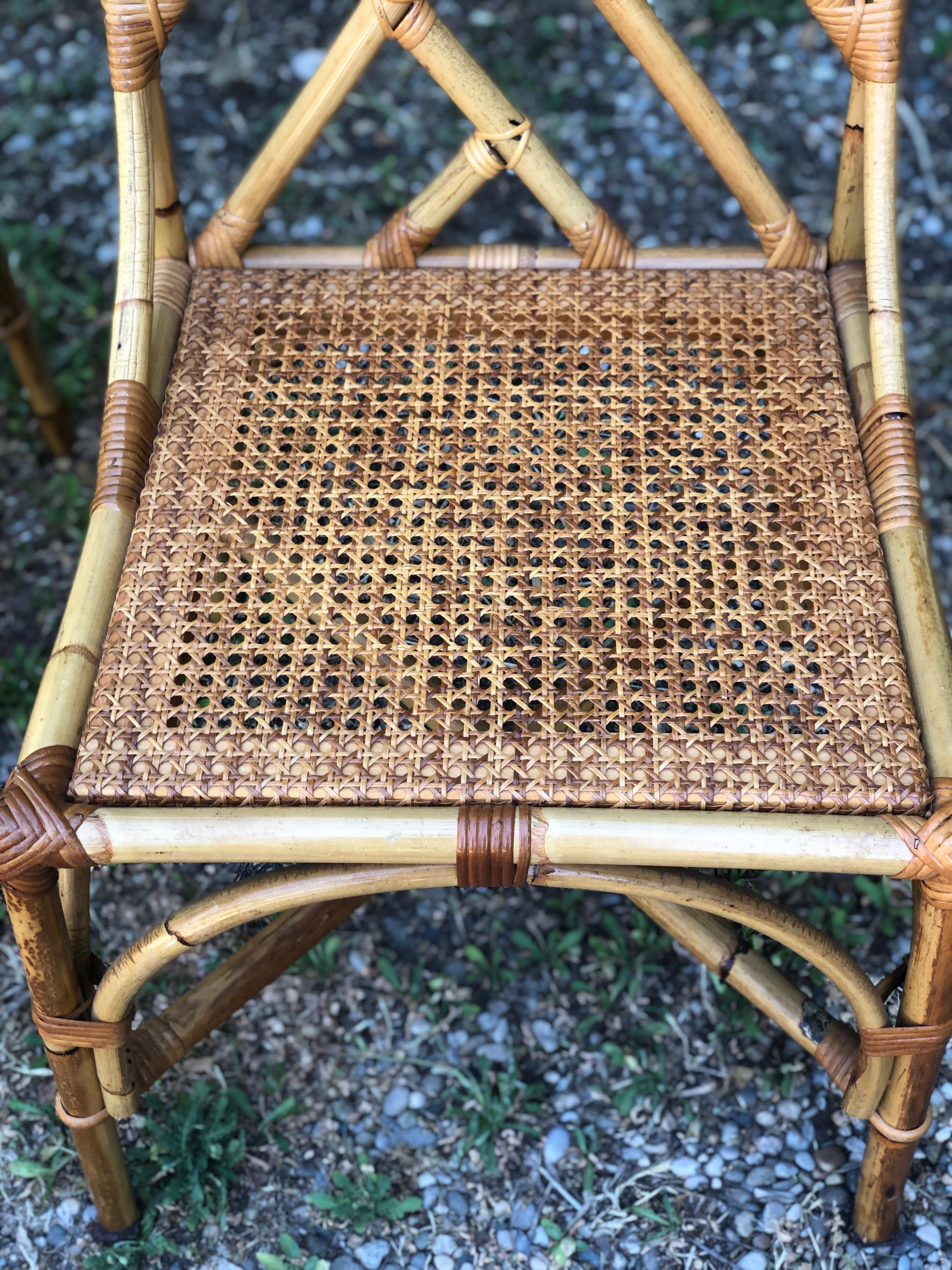 20th Century Italian Design  Extensible Table and Set of 4 Dal Vera Chairs 1970 For Sale 3