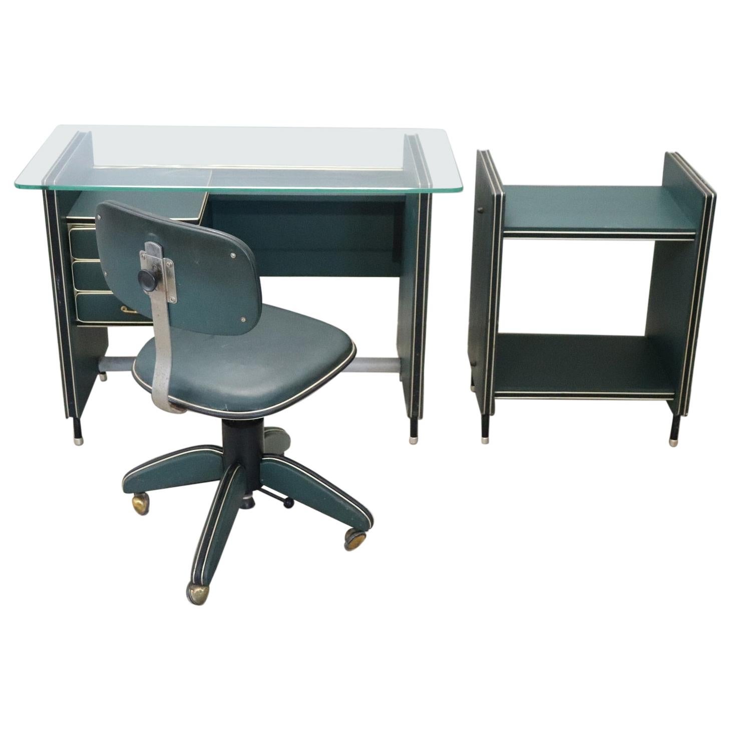20th Century Italian Design Office Furniture Set 1950s by Umberto Mascagni en vente