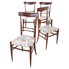 Ensemble de quatre chaises de design italien du XXe siècle en teck, Ico Parisi, années 1950