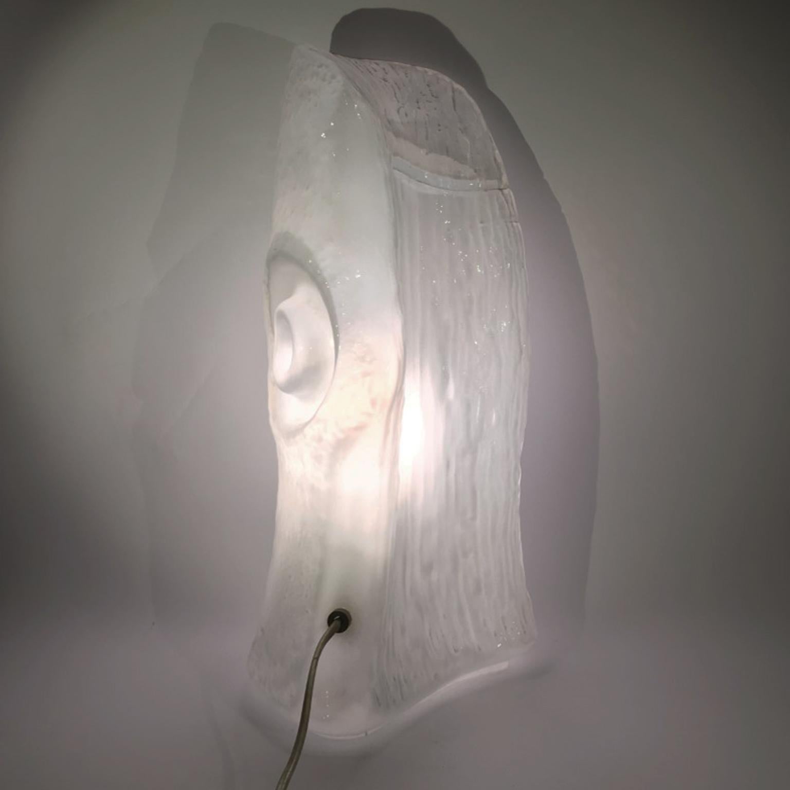 20th Century Italian Design White Blown Glass Table Lamp 8
