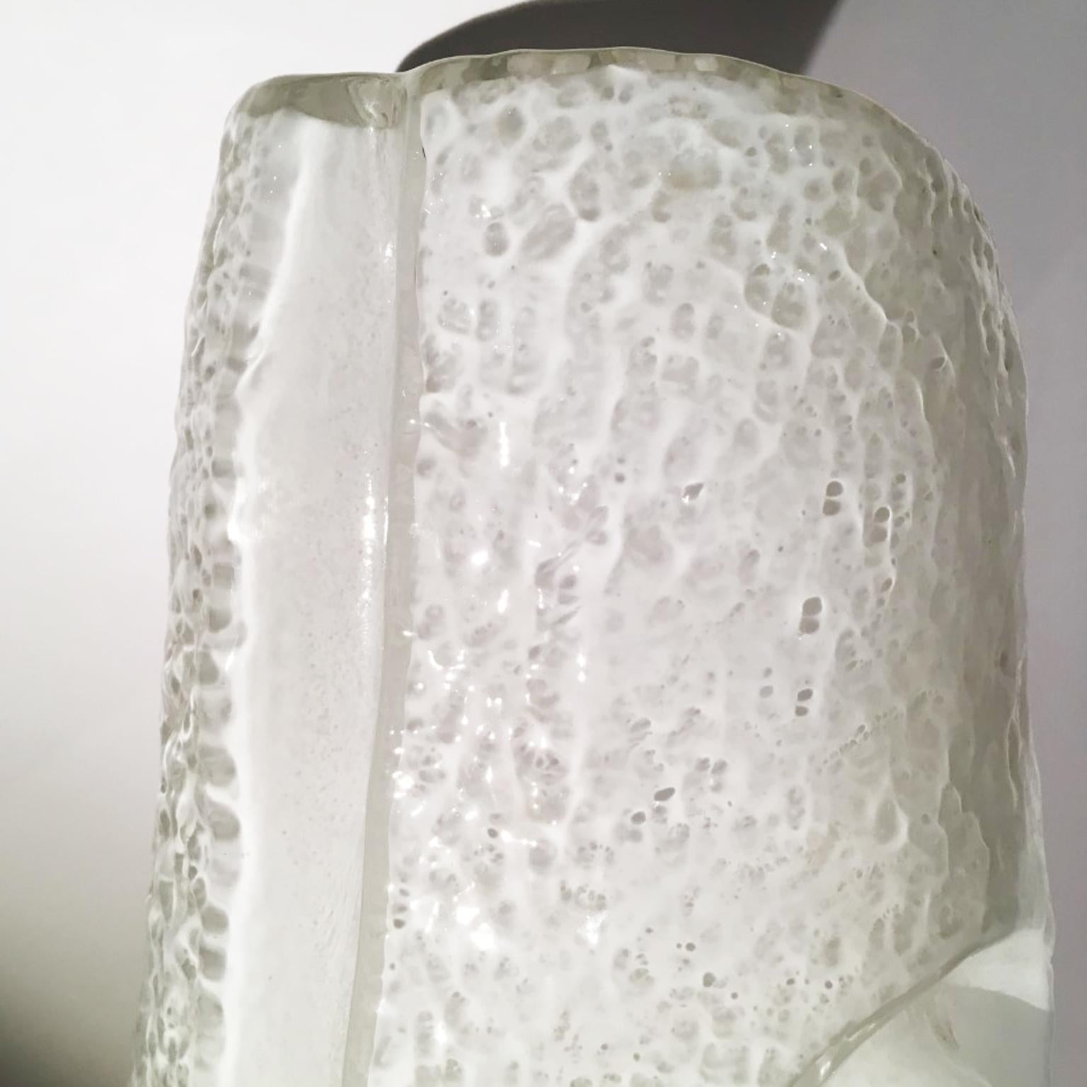 20th Century Italian Design White Blown Glass Table Lamp 4