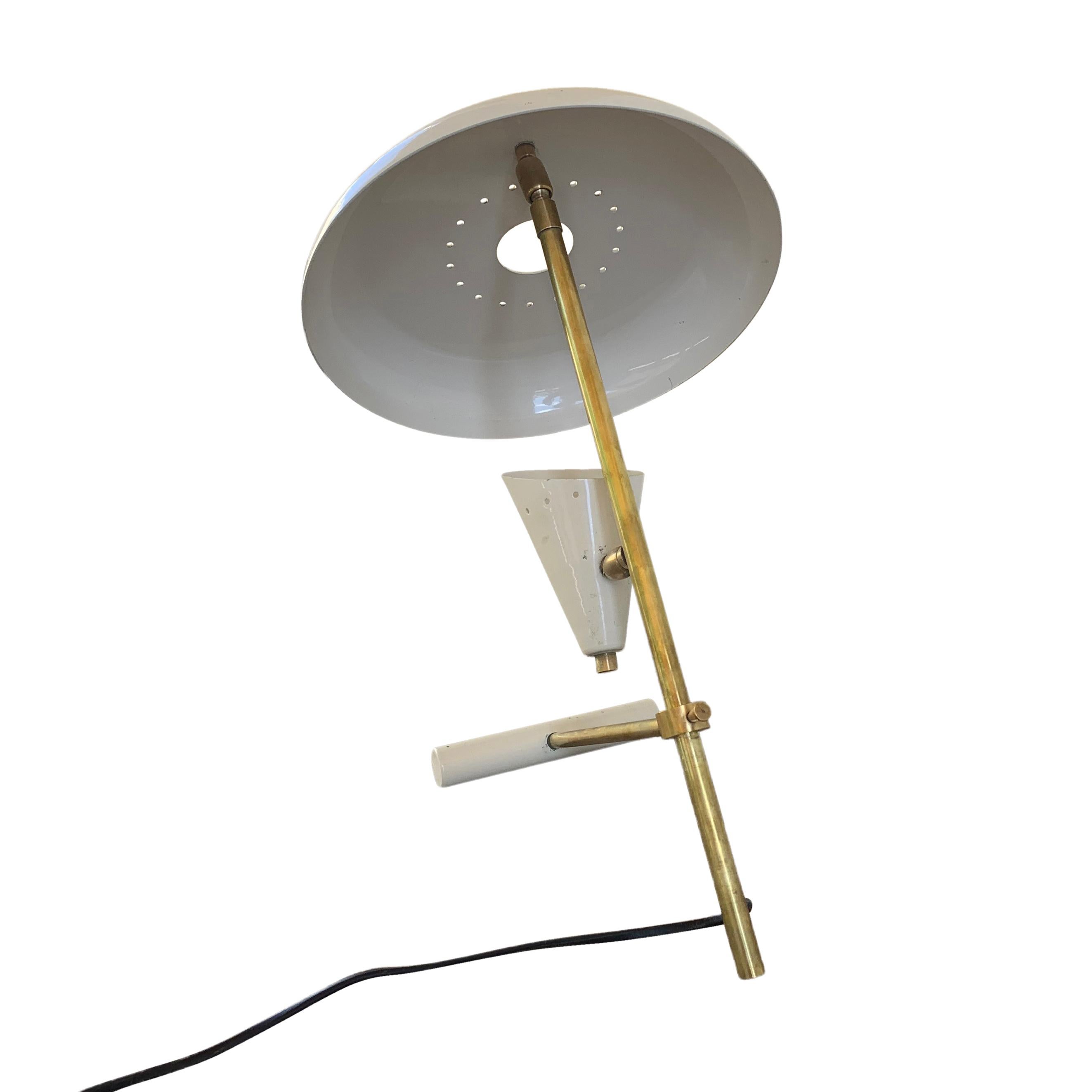 20th Century White Italian Brass Table Lamp, Desk Light in the Style of Stilnovo In Good Condition In West Palm Beach, FL