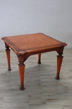20th Century Italian Dining Room Extendable Table with Four Chairs