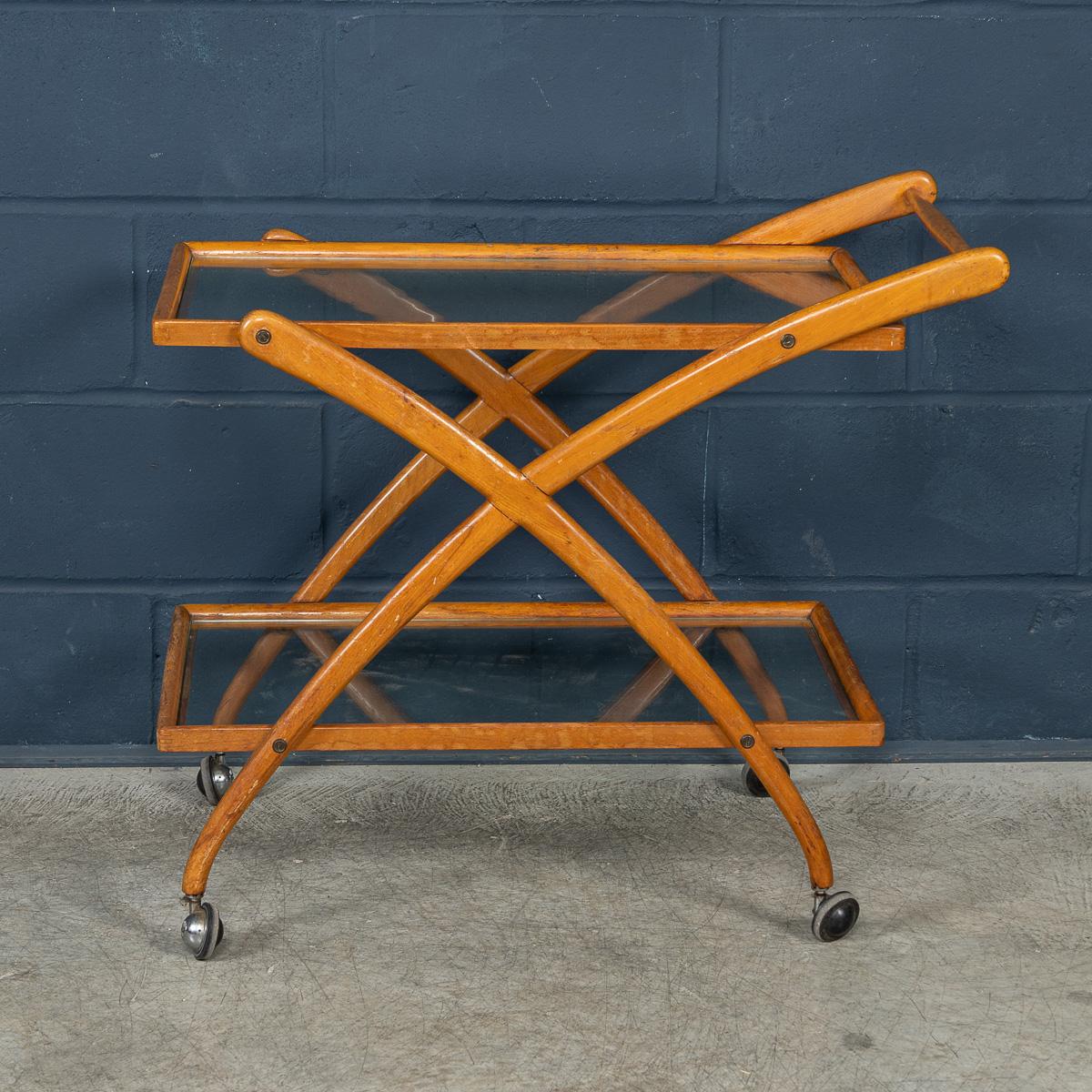 Italiano Carrello portabevande italiano del XX secolo attribuibile a Cesare Lacca c.1960 in vendita