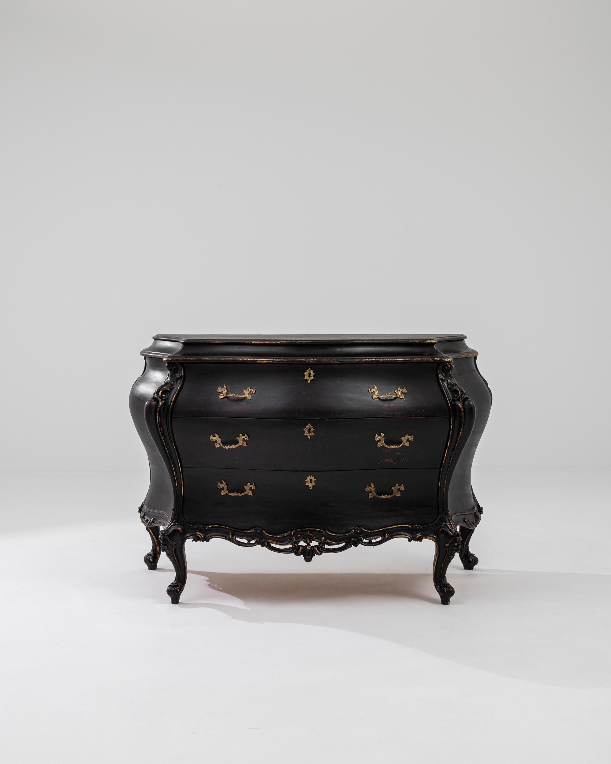 Rococo 20th Century Italian Ebonized Chest of Drawers For Sale