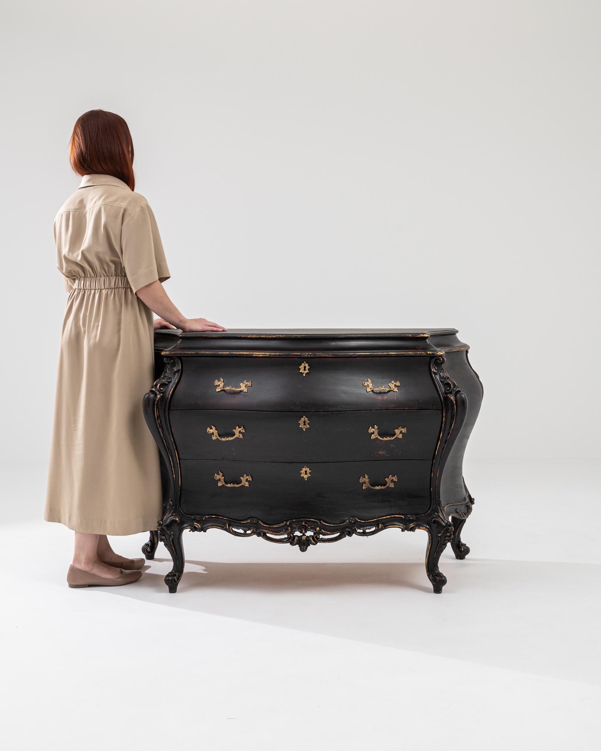 Patinated 20th Century Italian Ebonized Chest of Drawers For Sale