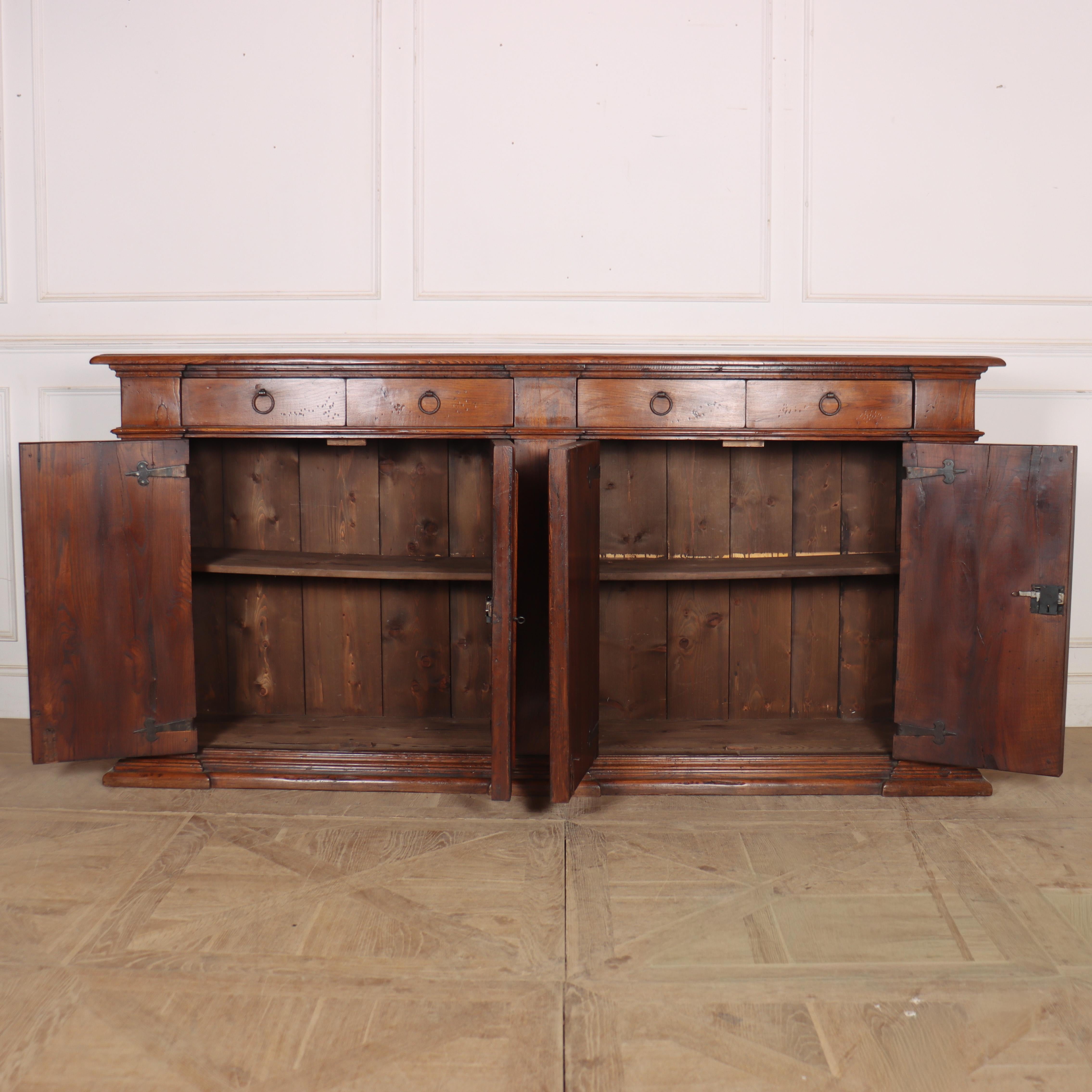 Buffet in olmo italiano del XX secolo in vendita 4