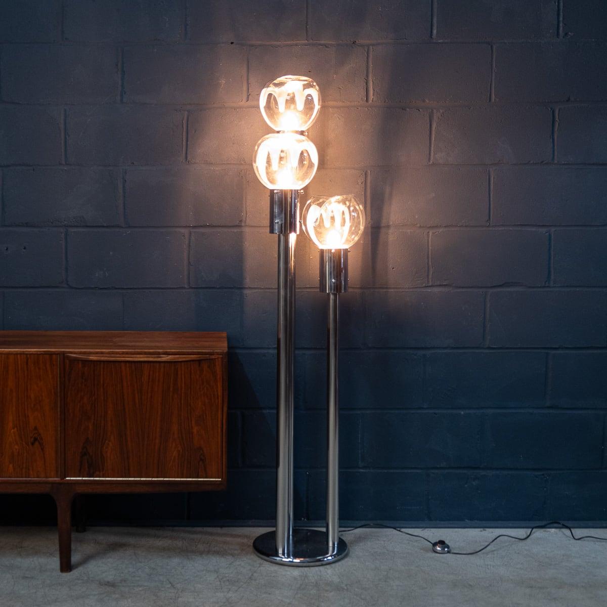 Autre Lampadaire italien du 20e siècle attribué à Mazzega, fabriqué à Venise vers 1970 en vente