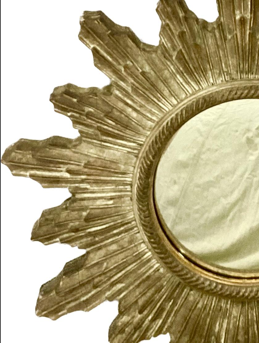 20th Century Italian Florentine Sunburst Mirror In Good Condition For Sale In Bradenton, FL