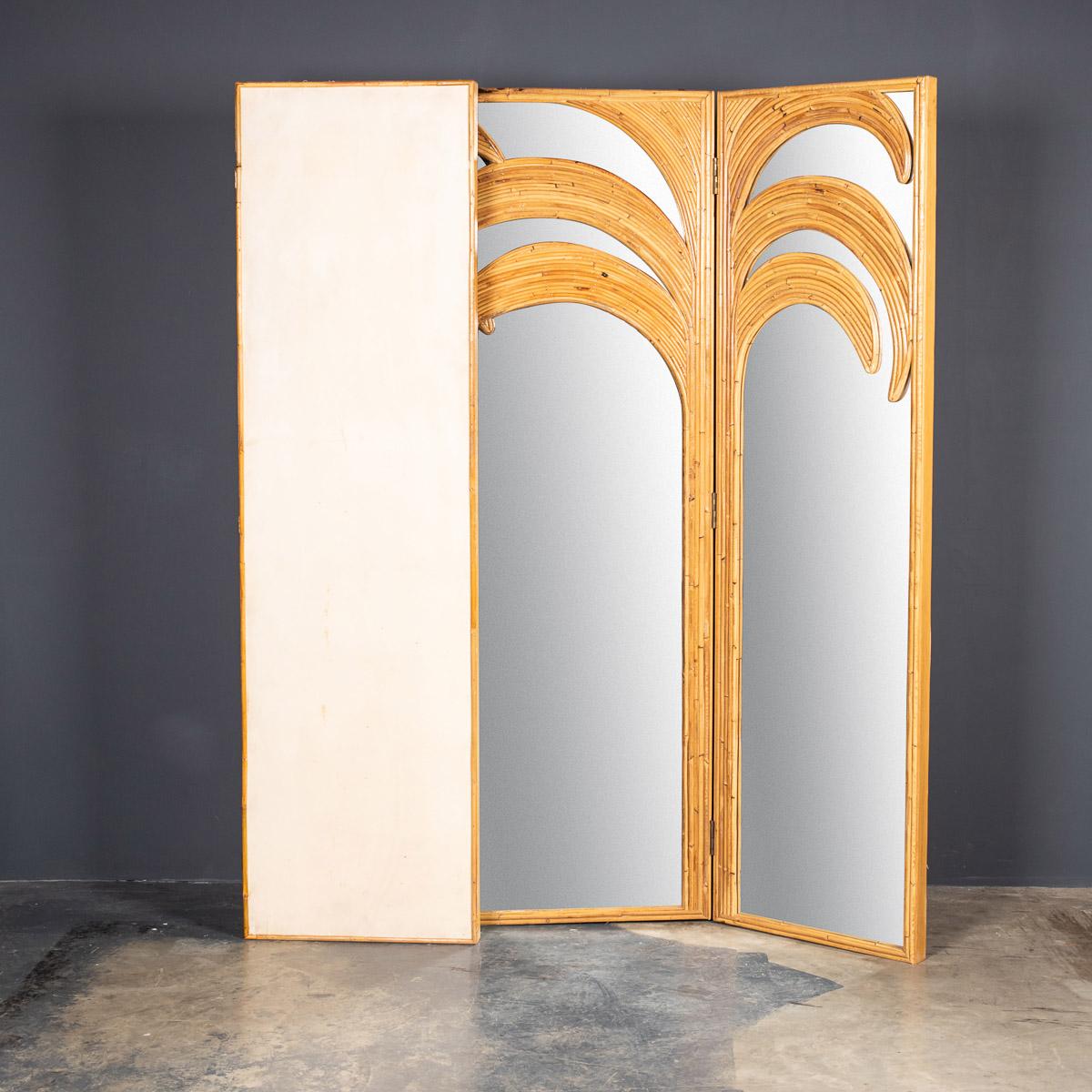 20th Century Italian Folding Mirror Screen 'Parma Series' Vivai Del Sud, c.1970 In Good Condition For Sale In Royal Tunbridge Wells, Kent