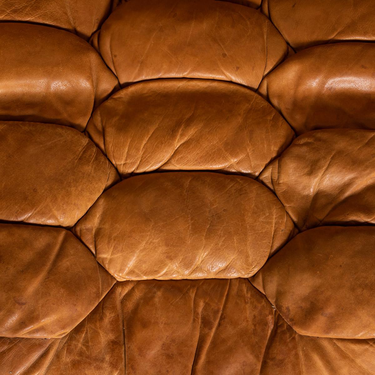 20th Century Italian Four Seater Leather Sofa Reclining Seats, c.1970 9