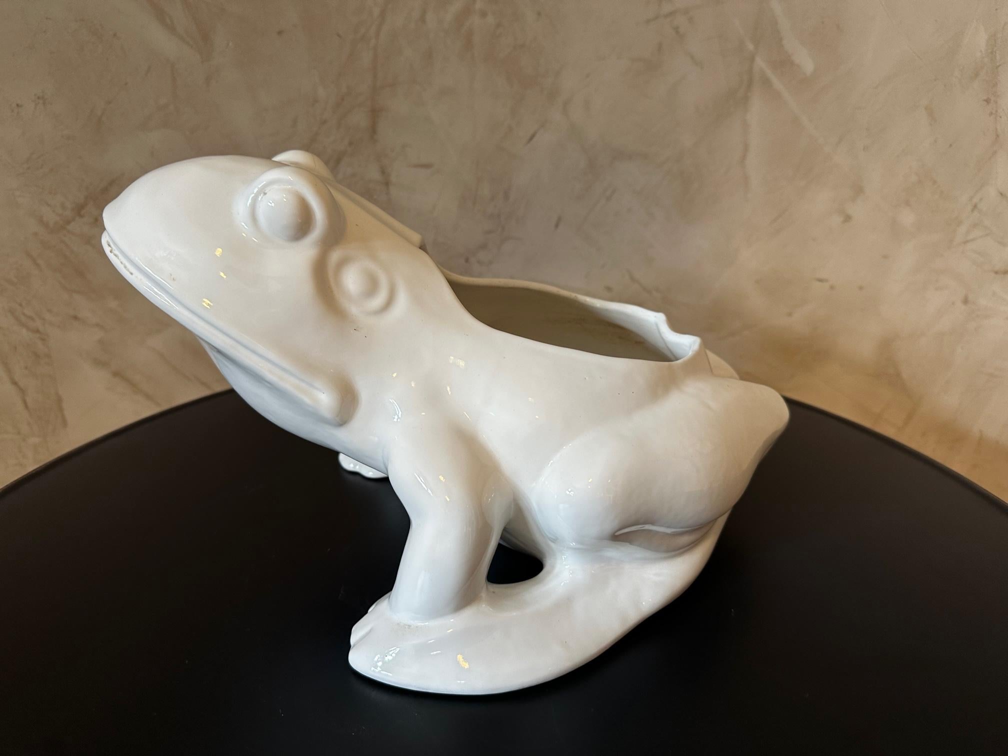 Late 20th Century 20th century Italian Frog Porcelain Jardiniere, 1970s For Sale