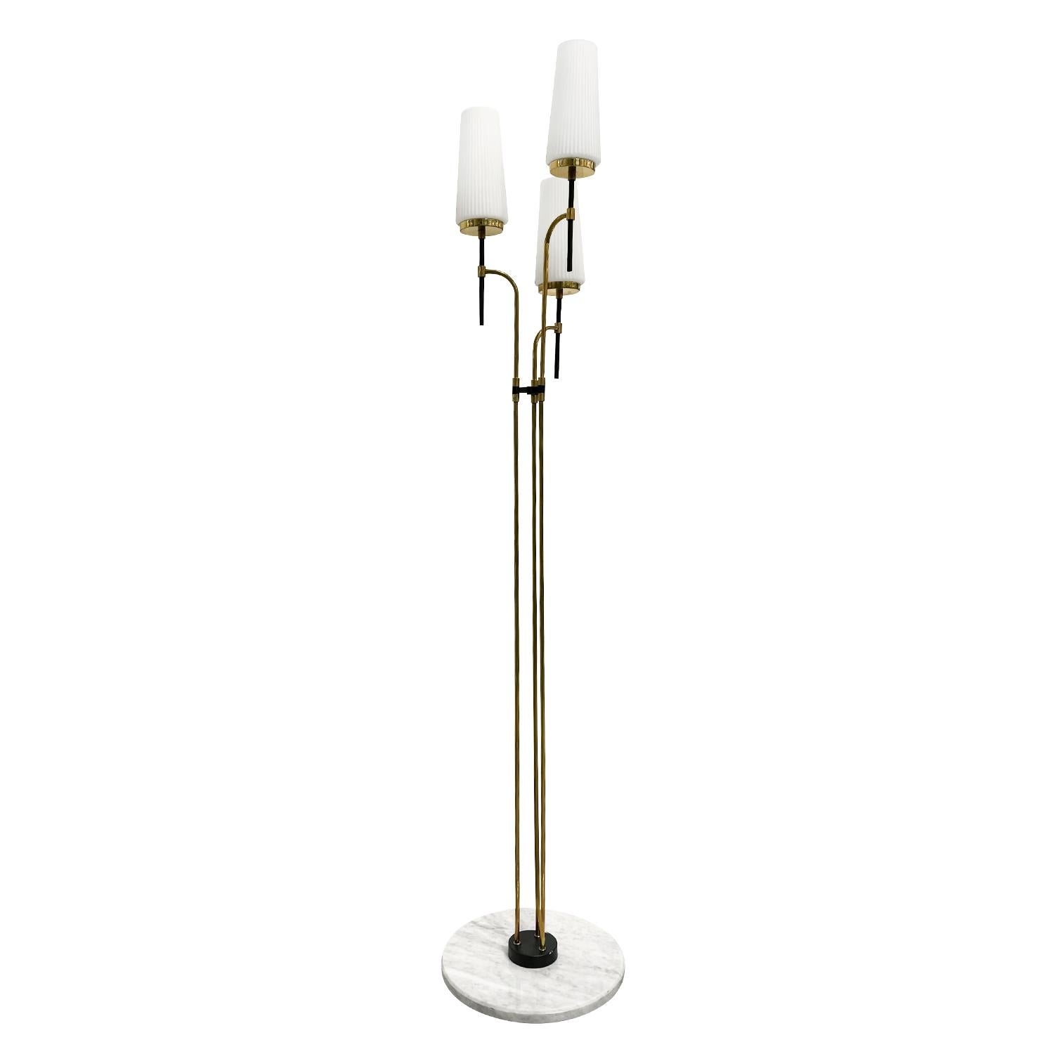 Mid-Century Modern 20th Century Italian Frosted Opaline Glass Floor Lamp Attributed to Stilnovo For Sale
