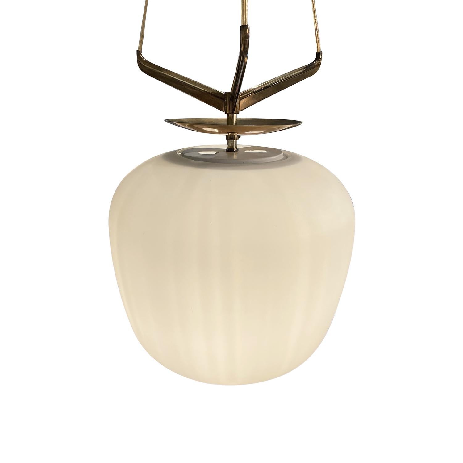 Metal 20th Century Italian Frosted Opaline Glass Suspension Chandelier by Stilnovo For Sale