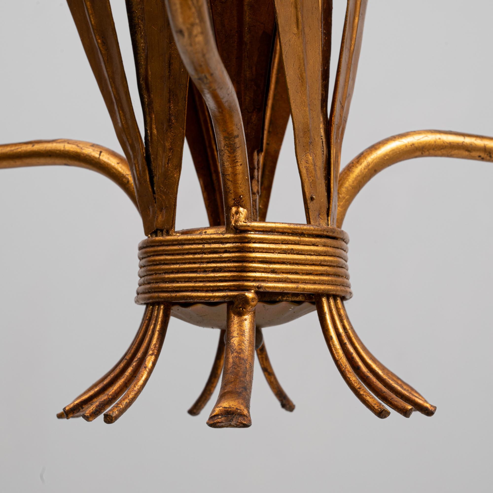 Lampadario a covoni di grano in tole Florentine dorate del XX secolo di Hans Kögl in vendita 3