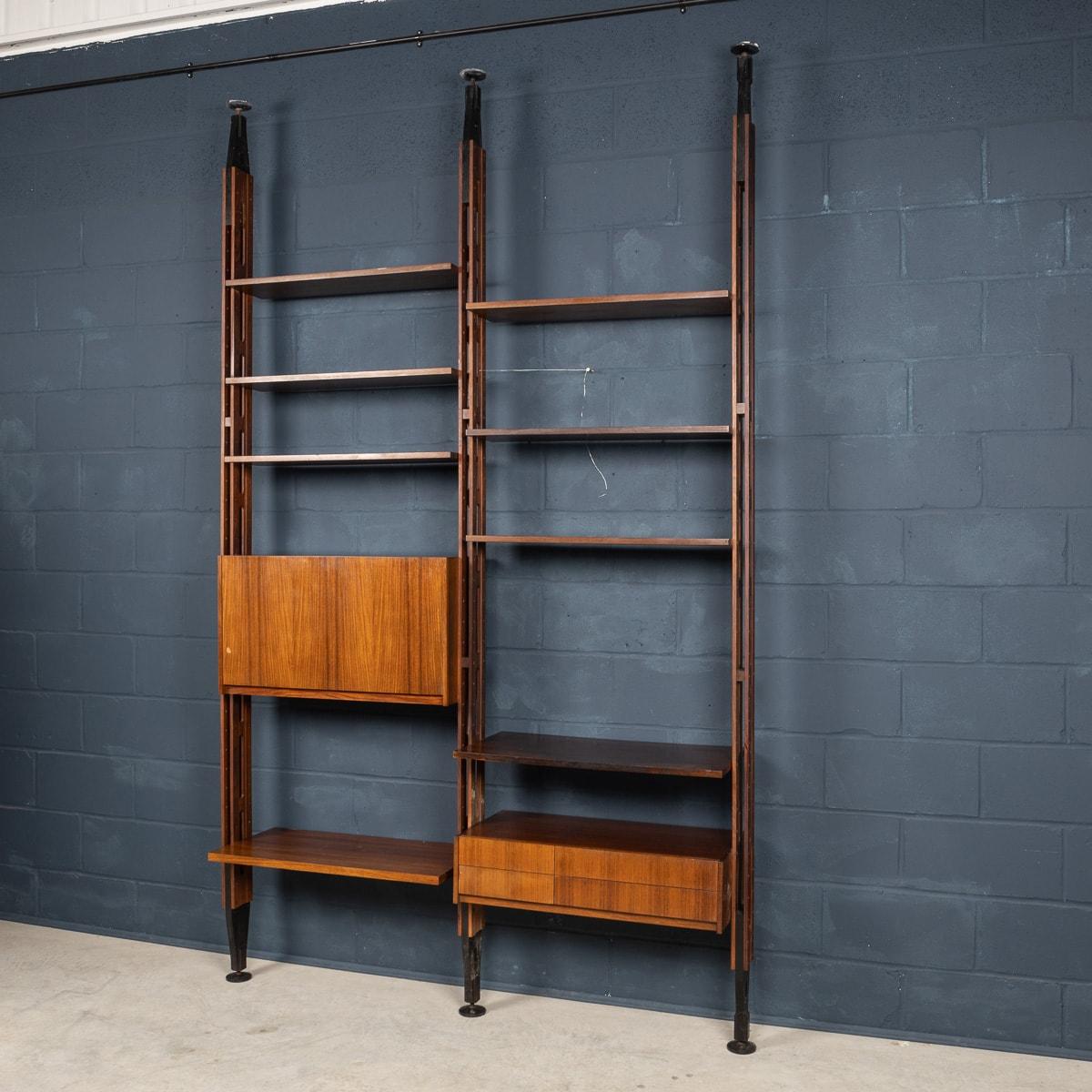 20th Century Italian Giraffa Bookcase / Room Divider By Paolo Tilche For Arform In Good Condition In Royal Tunbridge Wells, Kent