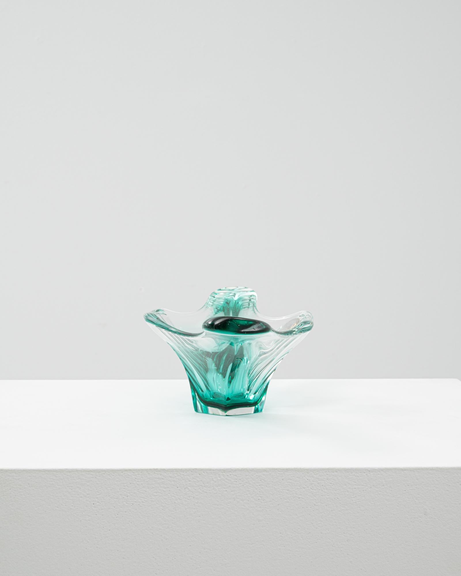 20th Century Italian Glass Plateau In Good Condition For Sale In High Point, NC