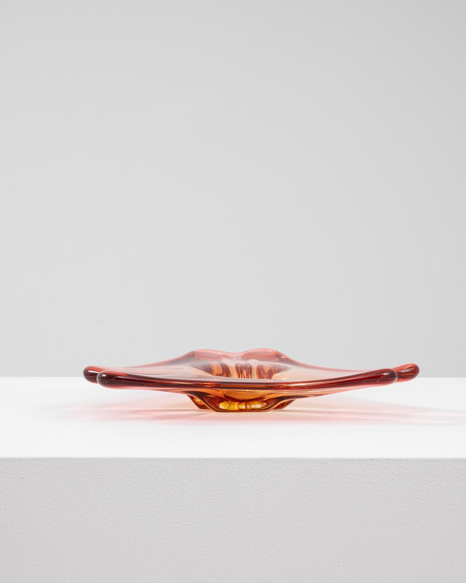 20th Century Italian Glass Plateau For Sale 1