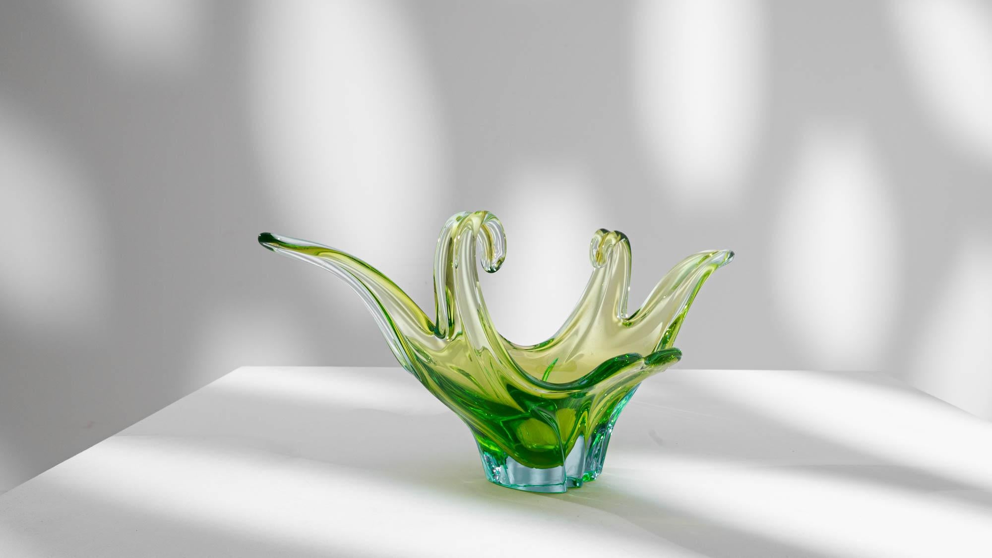 20th Century Italian Glass Plateau For Sale 3